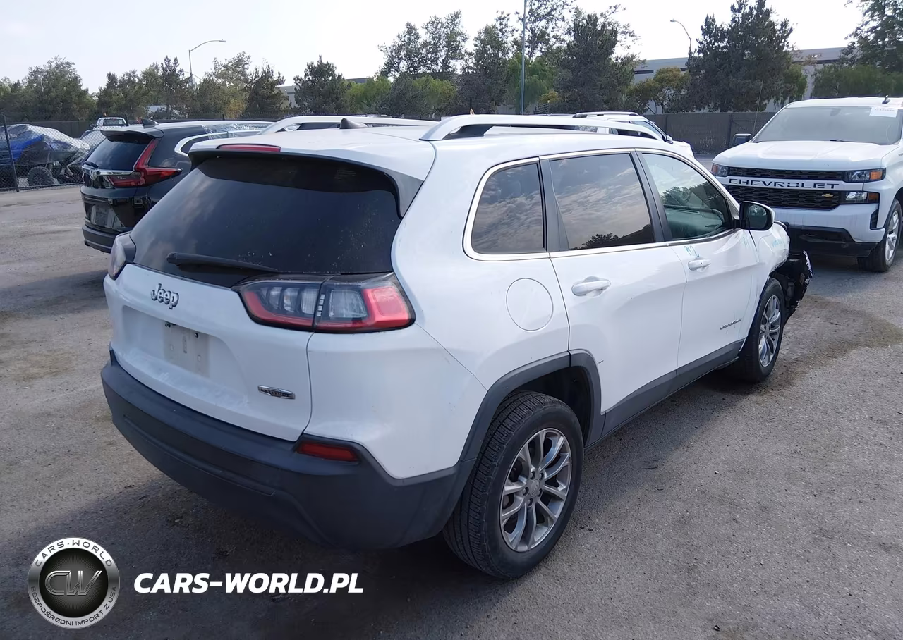 2019 Jeep Cherokee Latitude Plus Fwd VIN:1C4PJLLB2KD184153 - 4