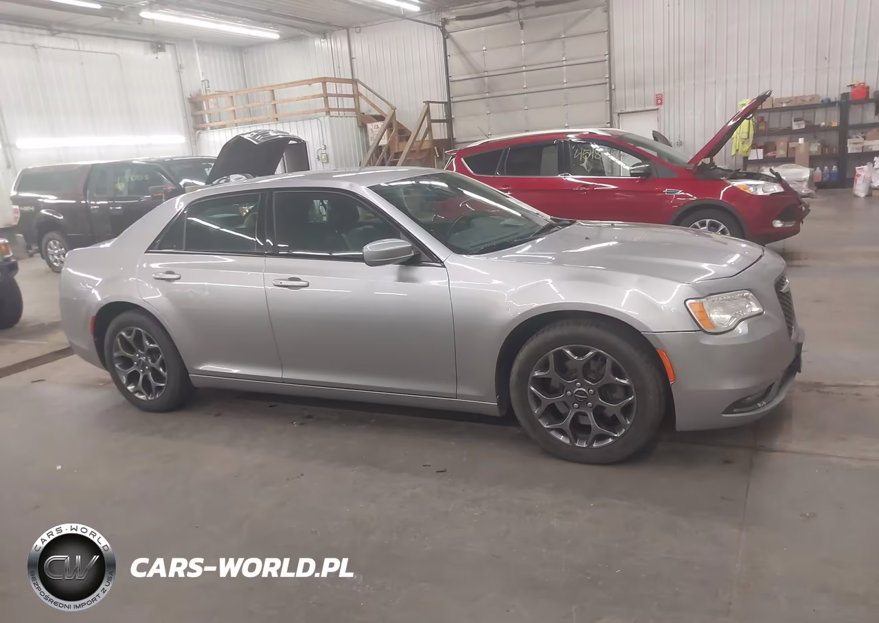2018 Chrysler 300 300S Awd VIN:2C3CCAGG2JH226524 - 13