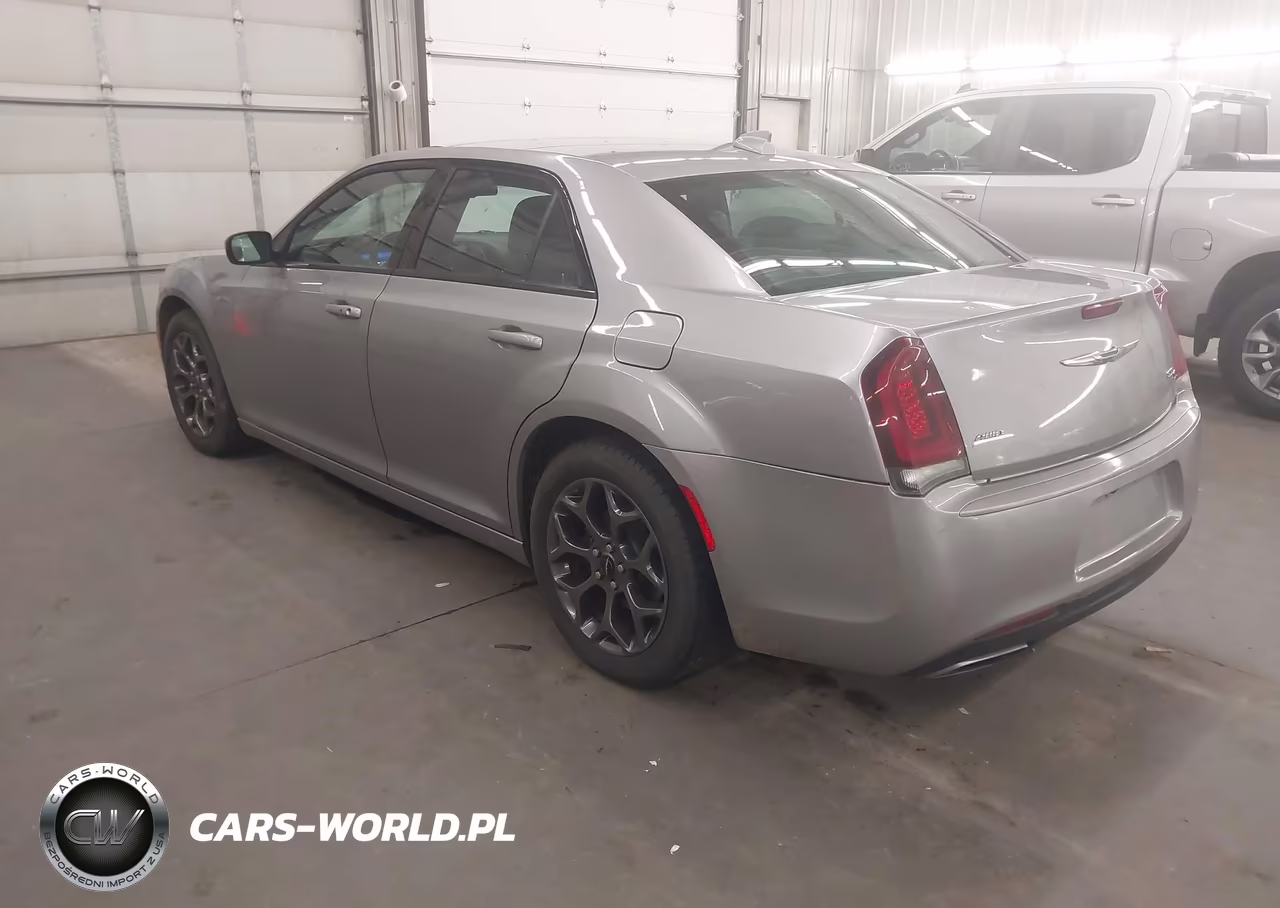 2018 Chrysler 300 300S Awd VIN:2C3CCAGG2JH226524 - 3