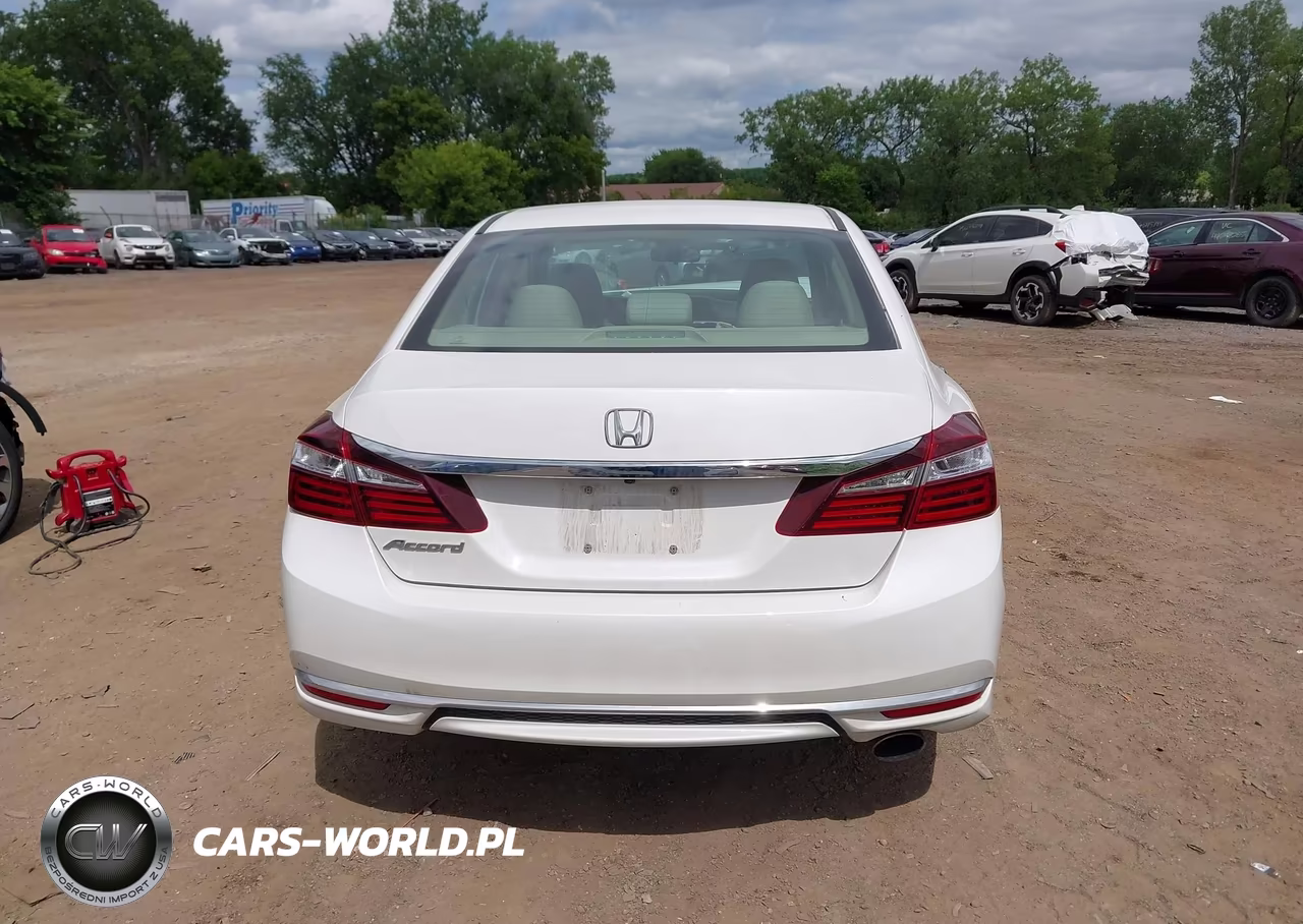 2017 Honda Accord Lx VIN:1HGCR2F30HA197677 - 17