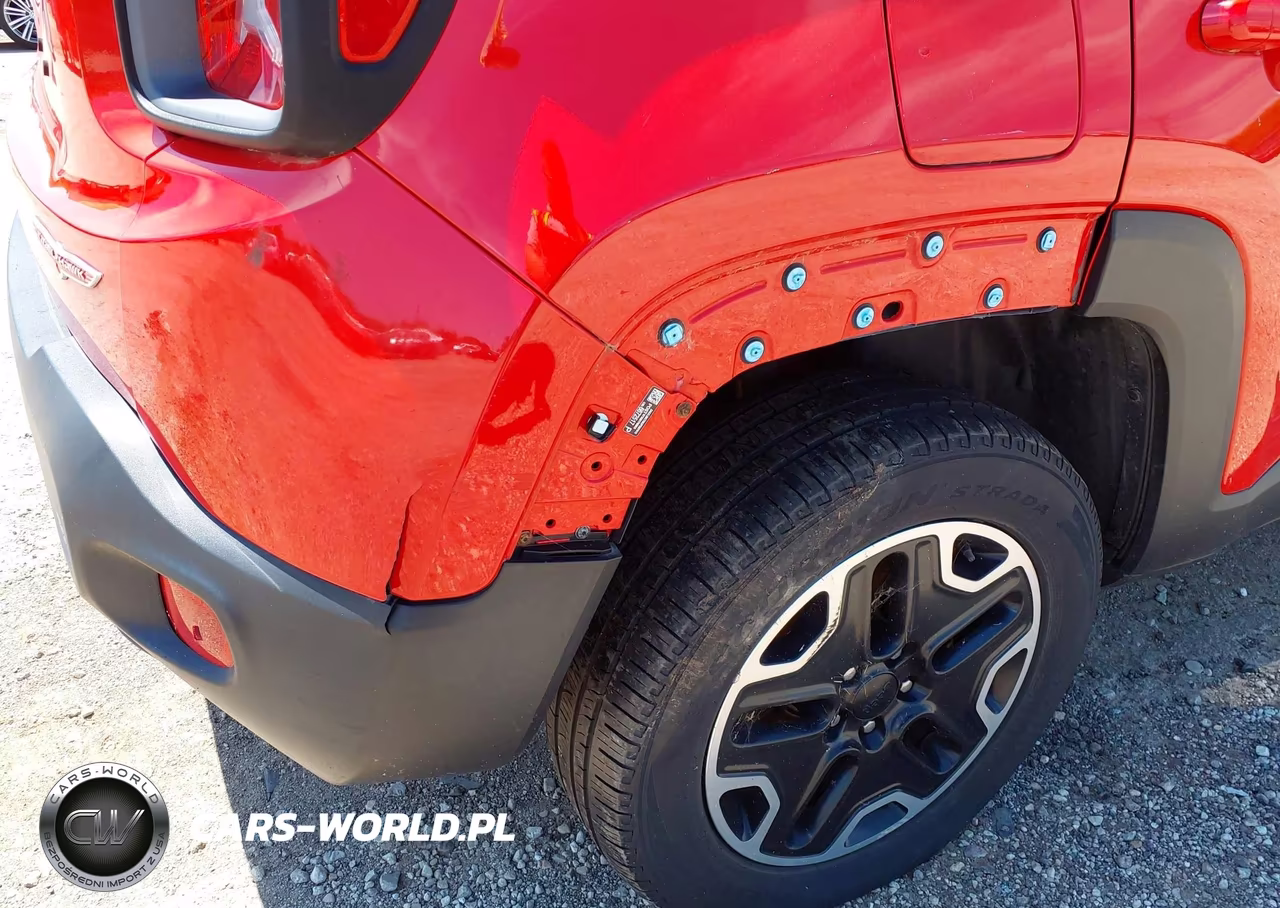 2016 Jeep Renegade Trailhawk VIN:ZACCJBCT8GPD97912 - 18