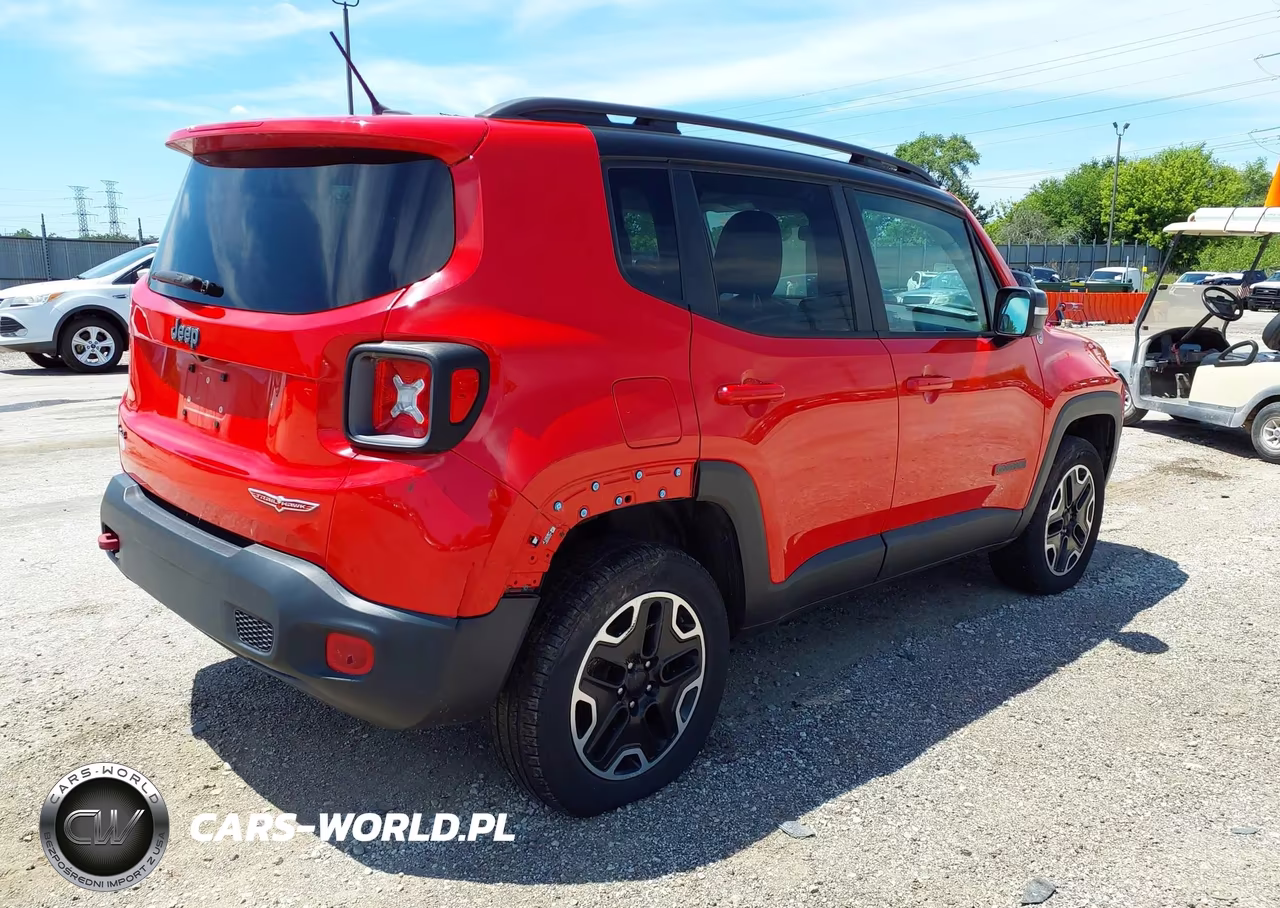 2016 Jeep Renegade Trailhawk VIN:ZACCJBCT8GPD97912 - 4