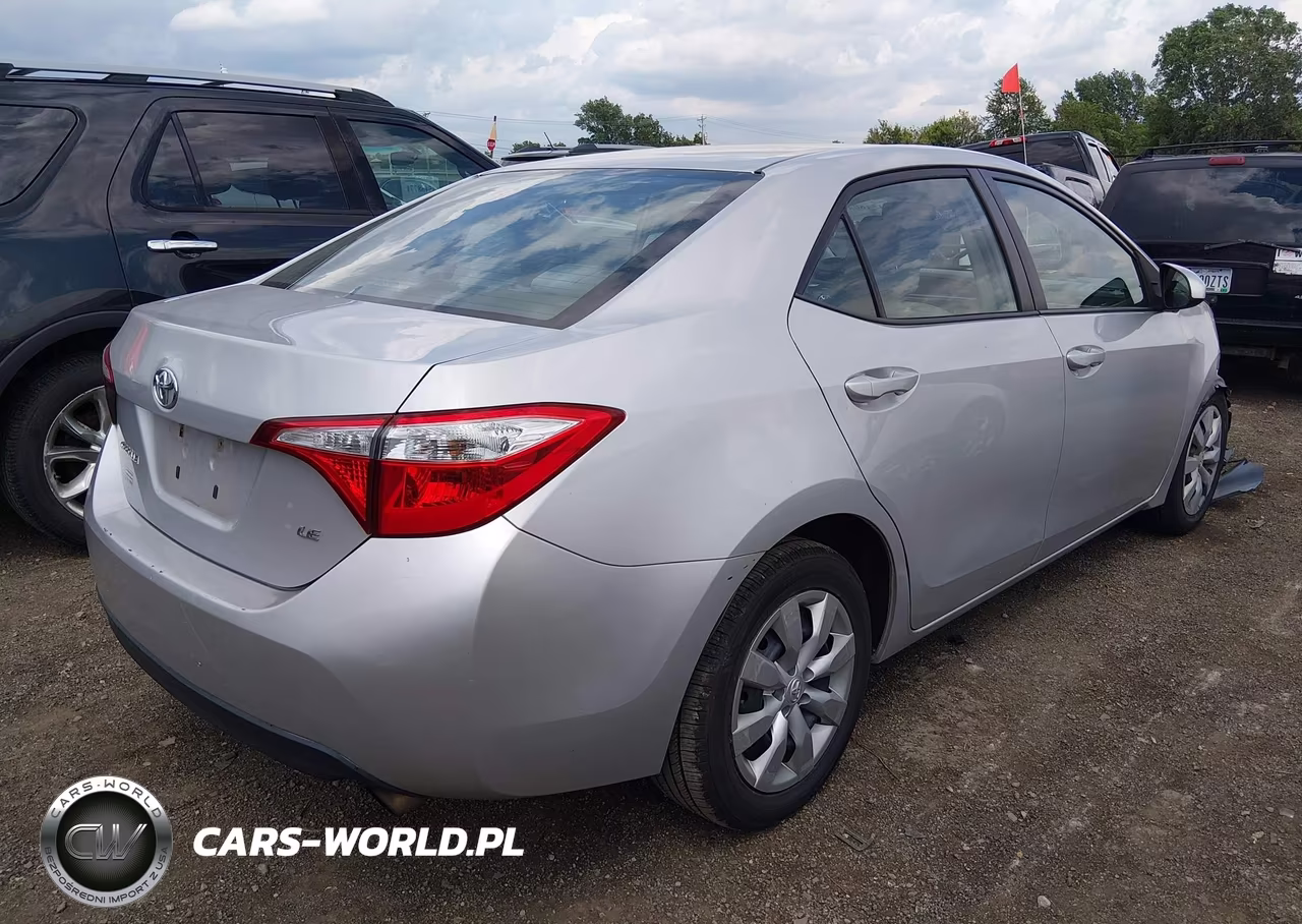 2016 Toyota Corolla Le VIN:2T1BURHE6GC665437 - 4