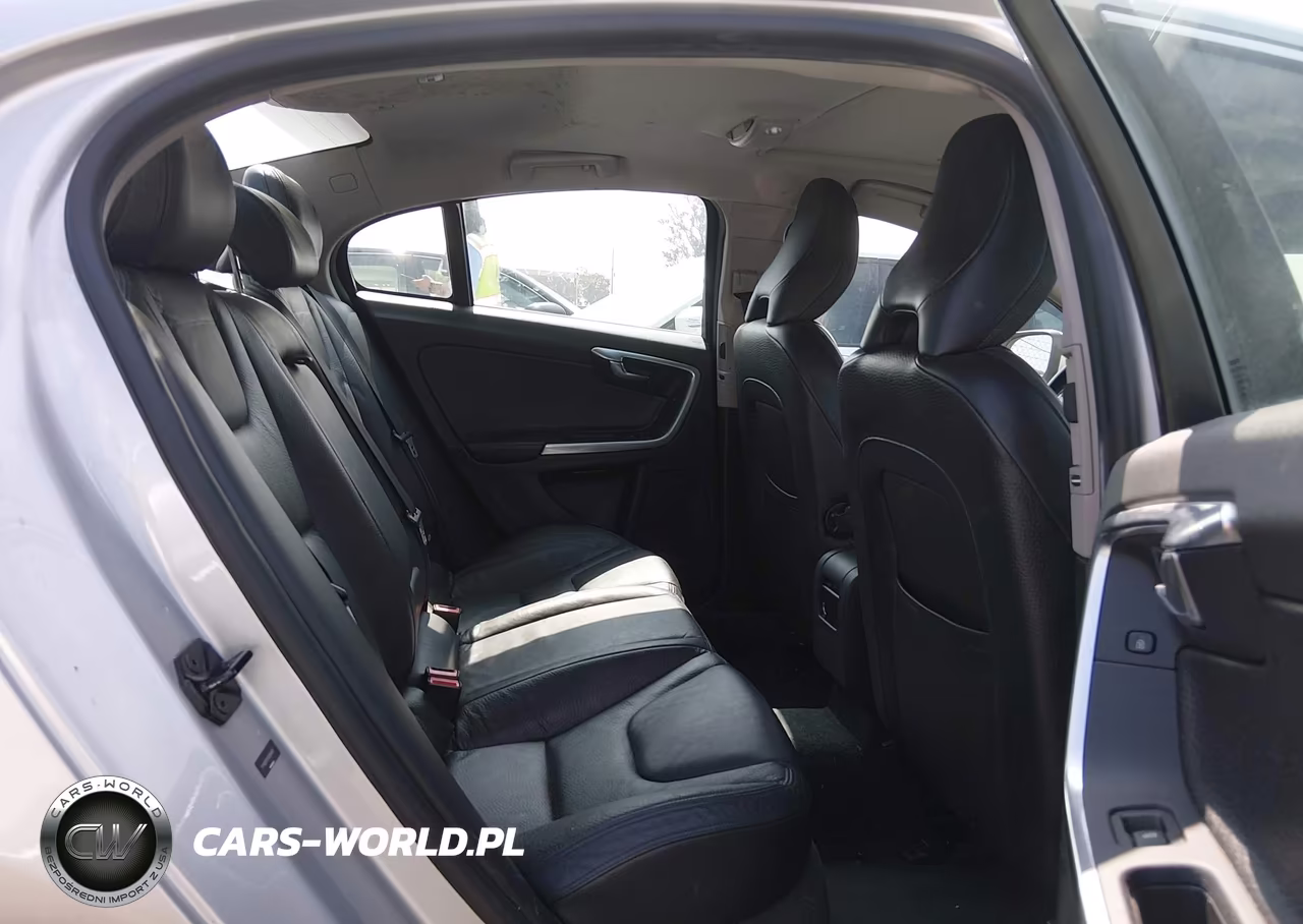 2012 Volvo S60 T5 VIN:YV1622FS1C2084051 - 8
