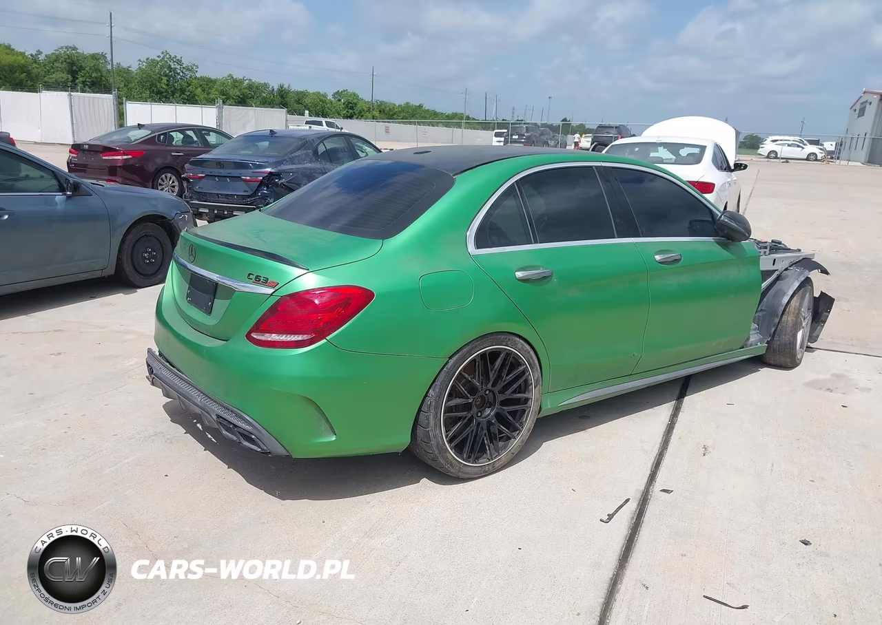 2016 Mercedes-Benz Amg C 63 VIN:55SWF8GB4GU128251 - 4