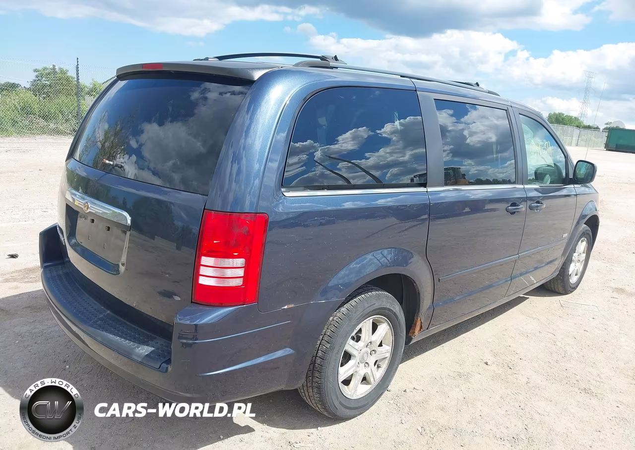2008 Chrysler Town & Country Touring VIN:2A8HR54P58R787616 - 4