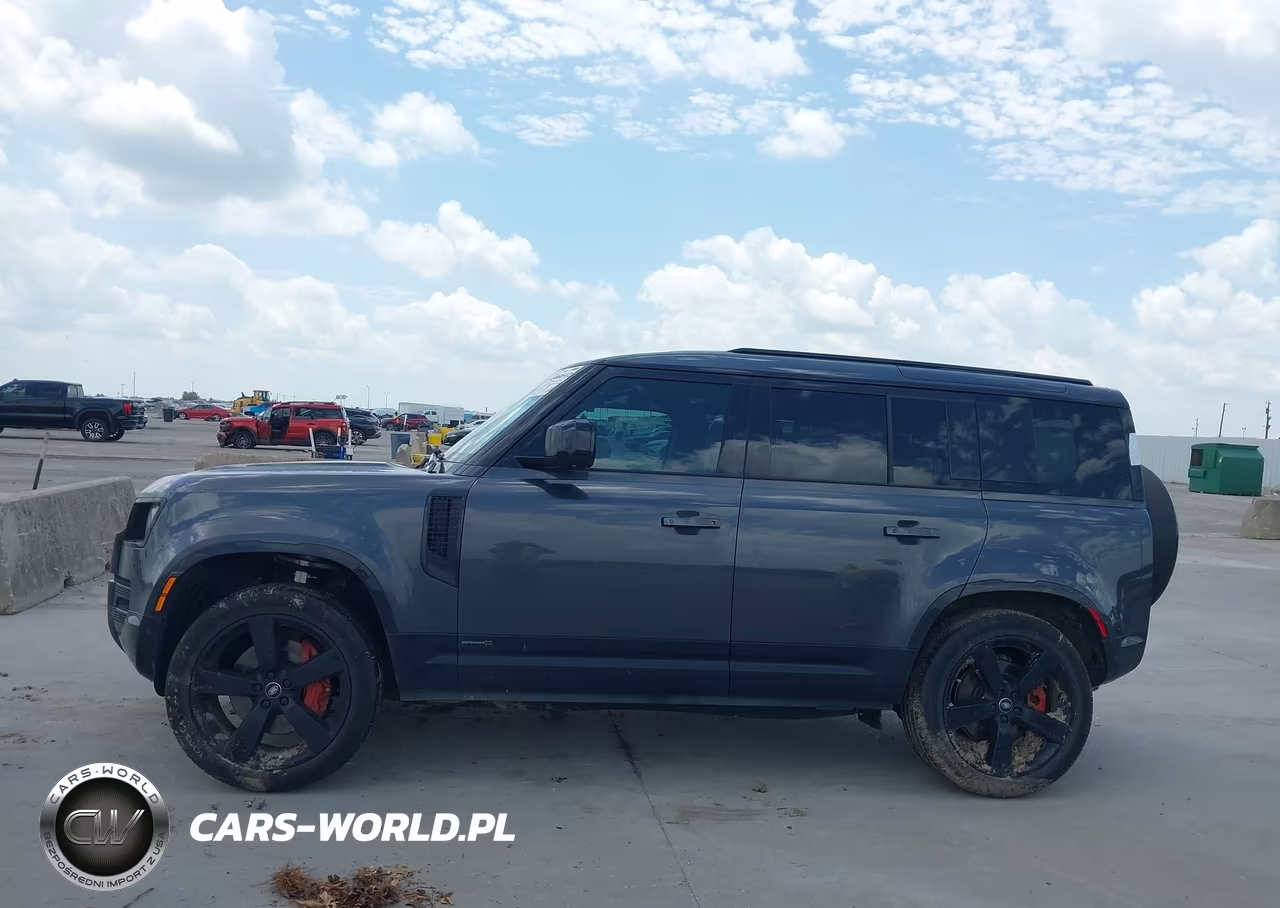 2025 Land Rover Defender 110 P400 X VIN:SALEX7EU9S2393597 - 14