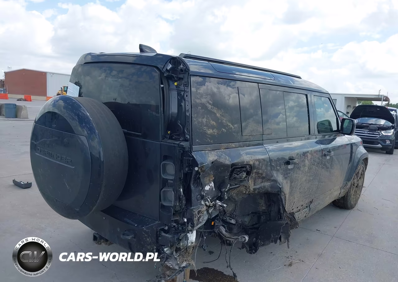 2025 Land Rover Defender 110 P400 X VIN:SALEX7EU9S2393597 - 4