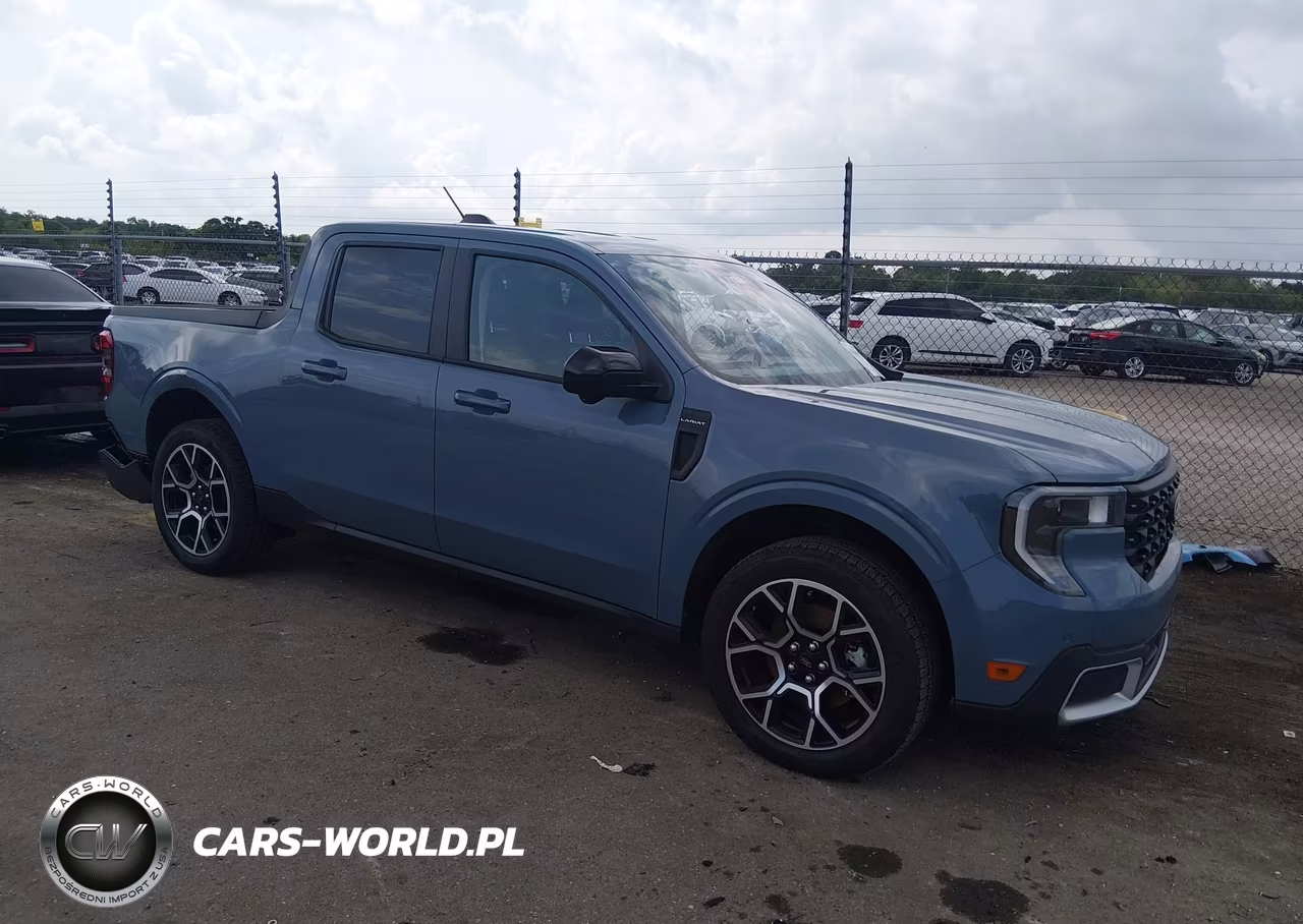 2025 Ford Maverick Lariat – zdjęcie 1 z 17