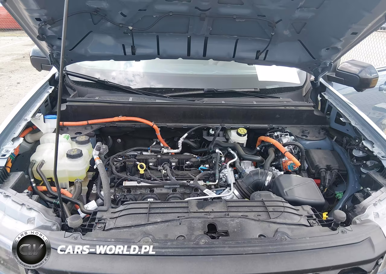 2025 Ford Maverick Lariat VIN:3FTTW8S38SRA28004 - 10