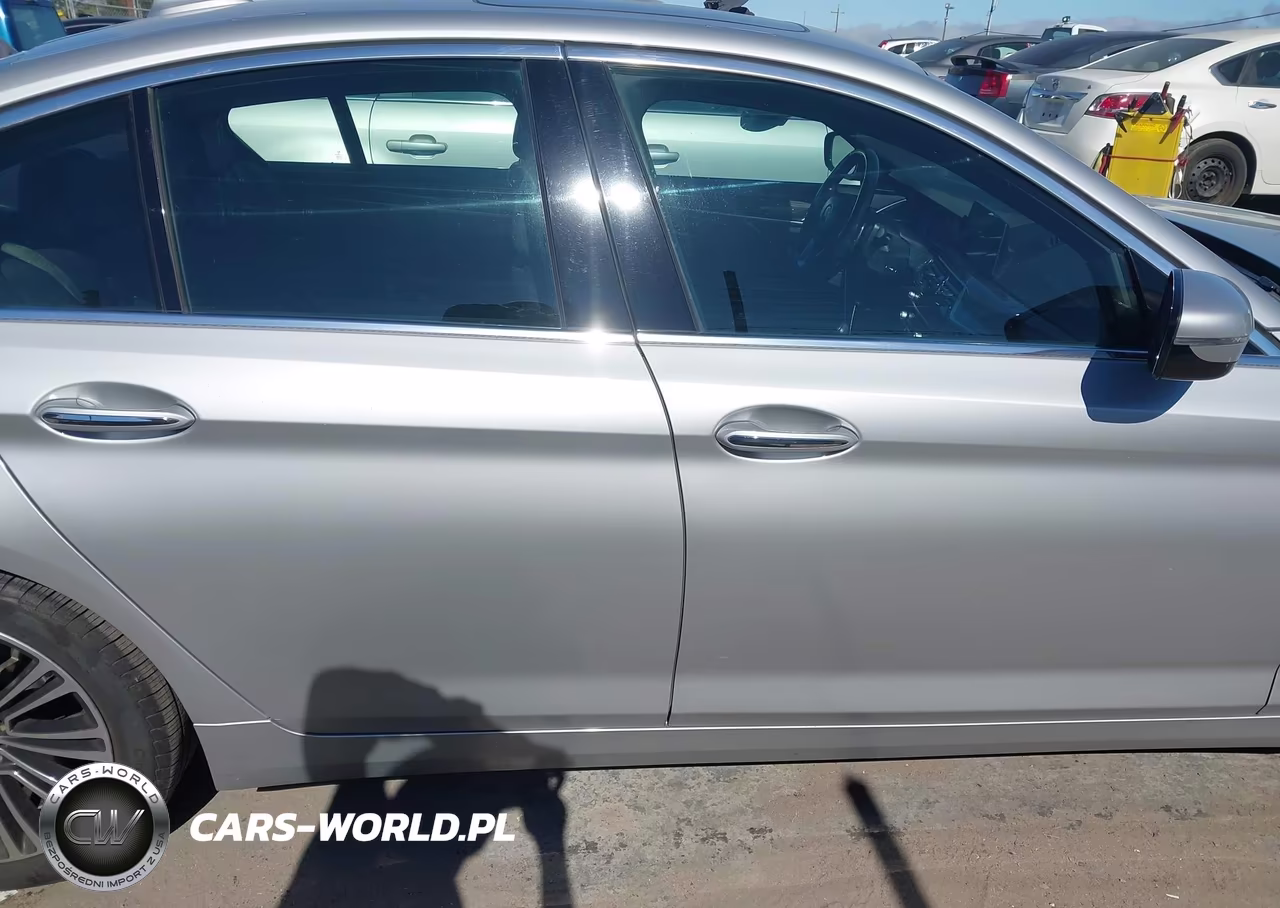 2018 BMW 530E Iperformance VIN:WBAJA9C55JB033074 - 13