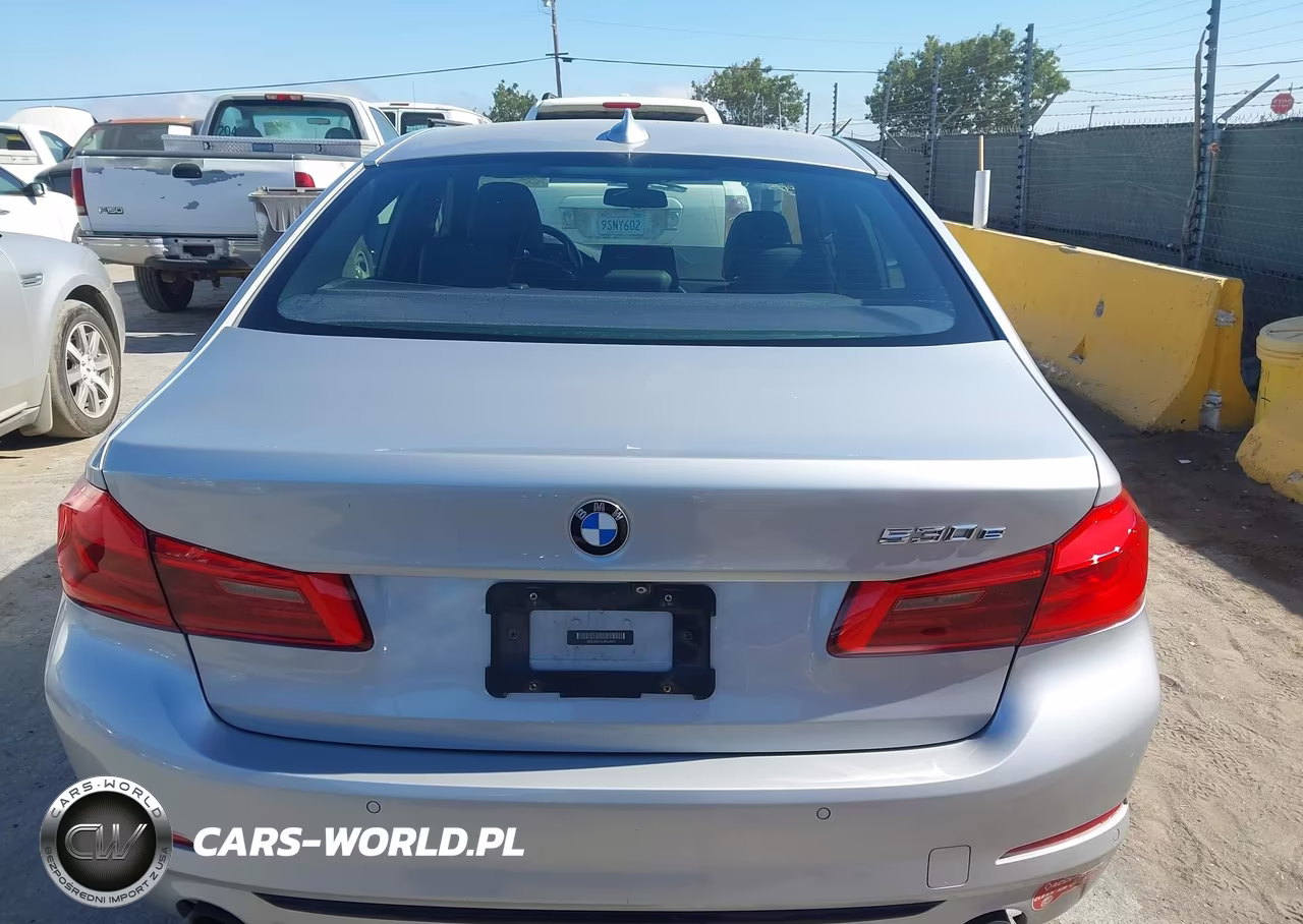 2018 BMW 530E Iperformance VIN:WBAJA9C55JB033074 - 16