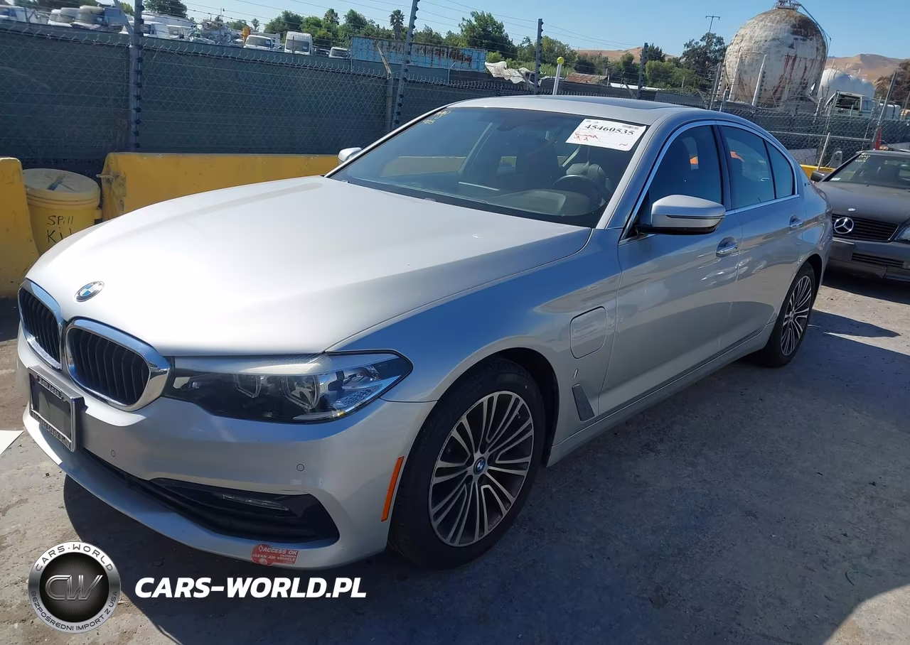 2018 BMW 530E Iperformance VIN:WBAJA9C55JB033074 - 2