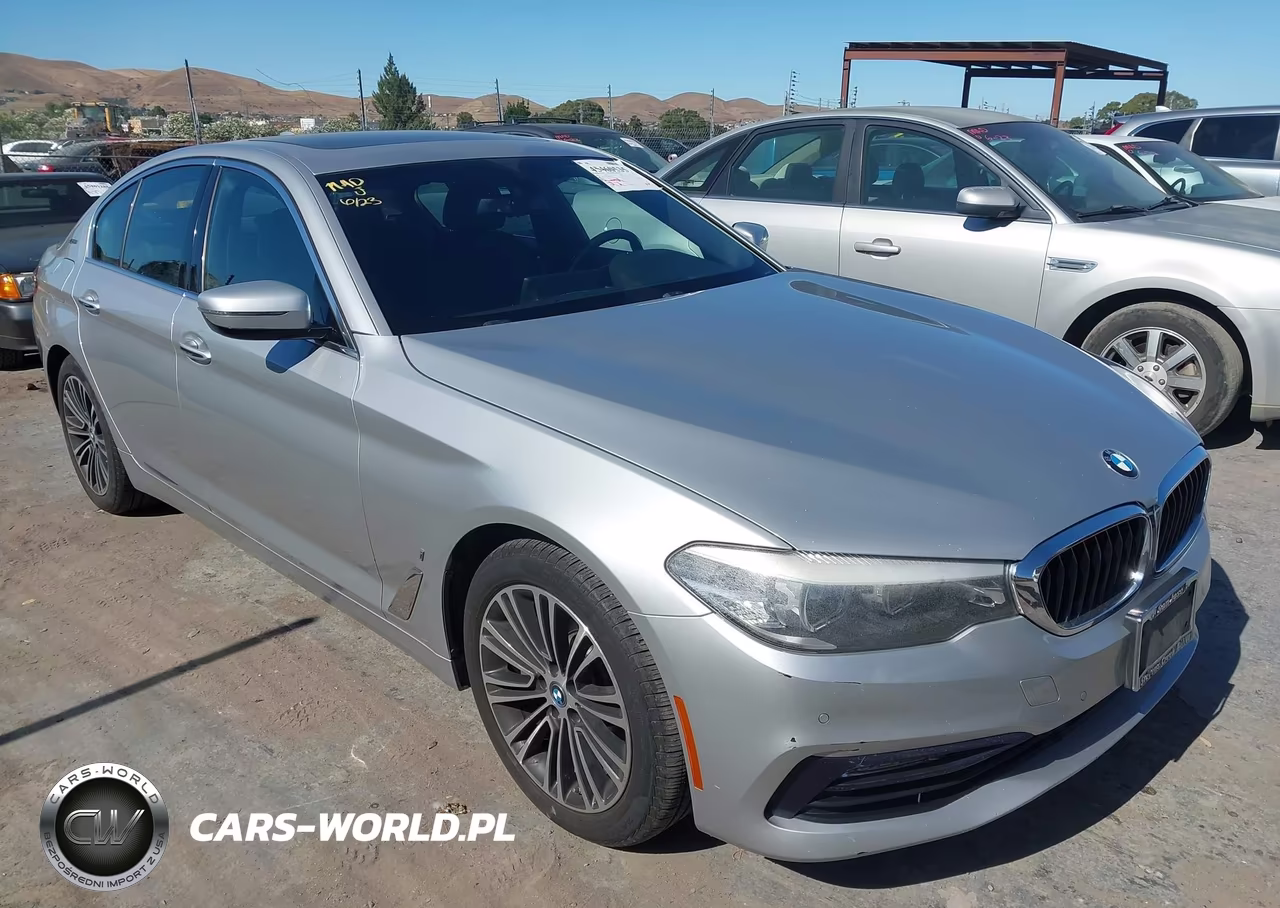 2018 BMW 530E Iperformance VIN:WBAJA9C55JB033074 - 6