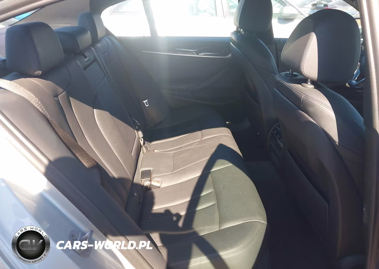 2018 BMW 530E Iperformance VIN:WBAJA9C55JB033074 - 8
