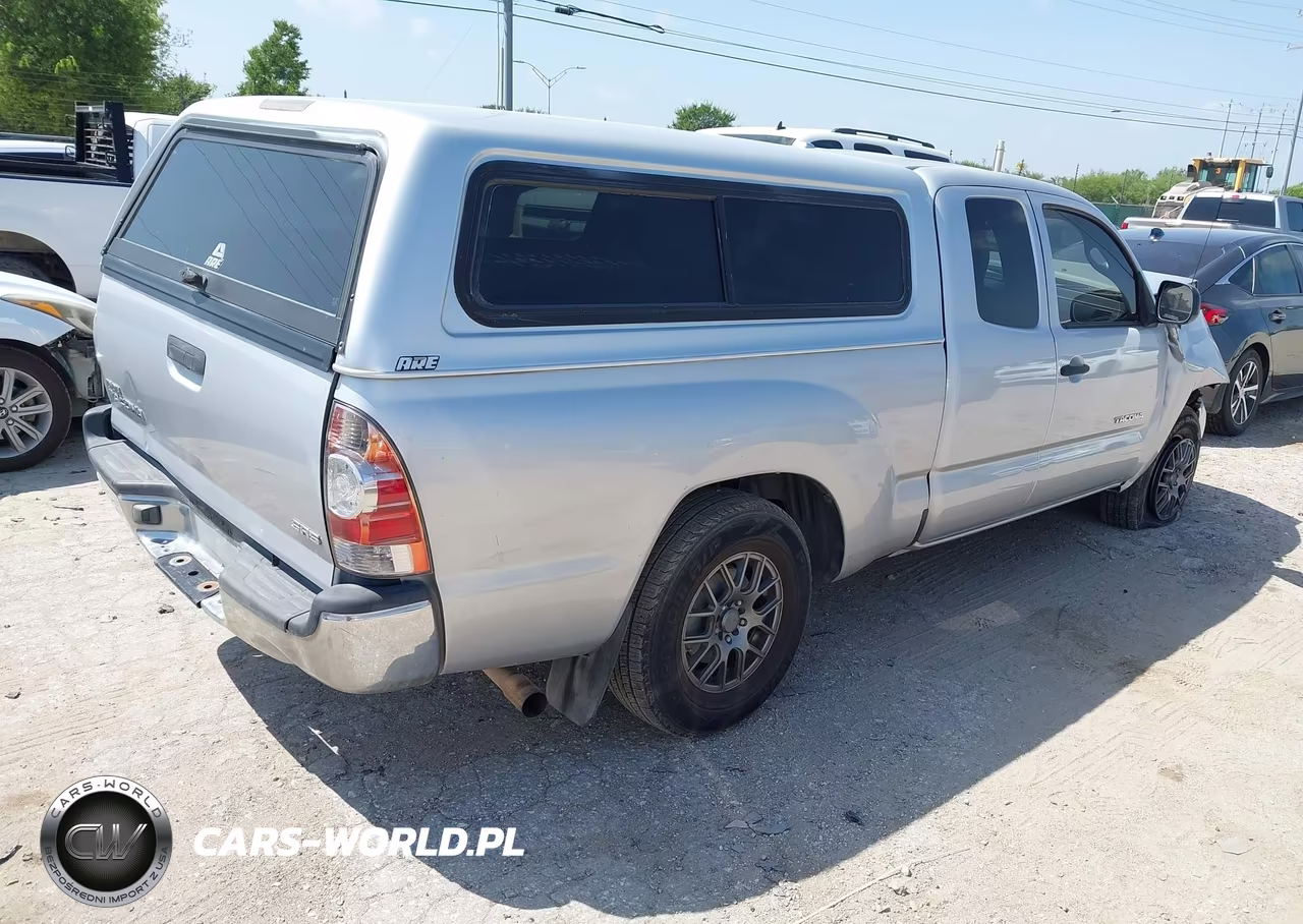 2010 Toyota Tacoma VIN:5TETX4CN3AZ723379 - 4