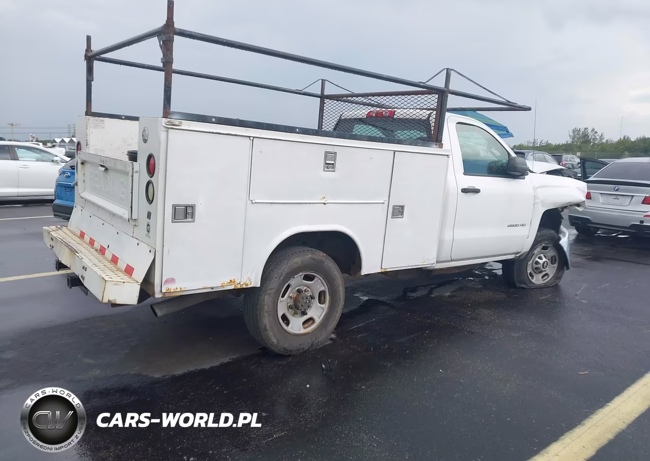 2015 Chevrolet Silverado Utility - Service Truck VIN:1GC0CUEG9FZ105855 - 4