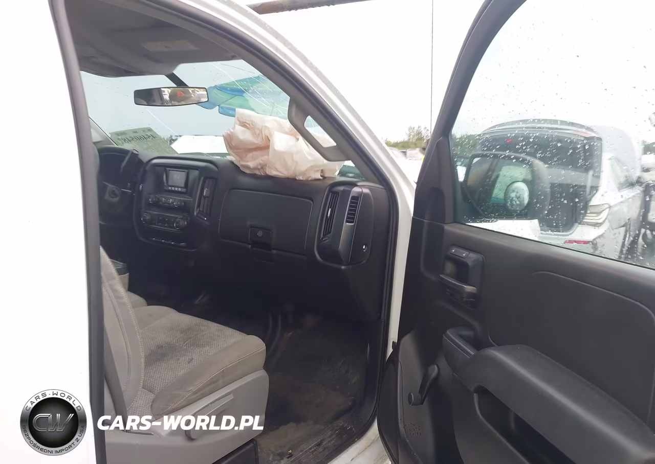 2015 Chevrolet Silverado Utility - Service Truck VIN:1GC0CUEG9FZ105855 - 5