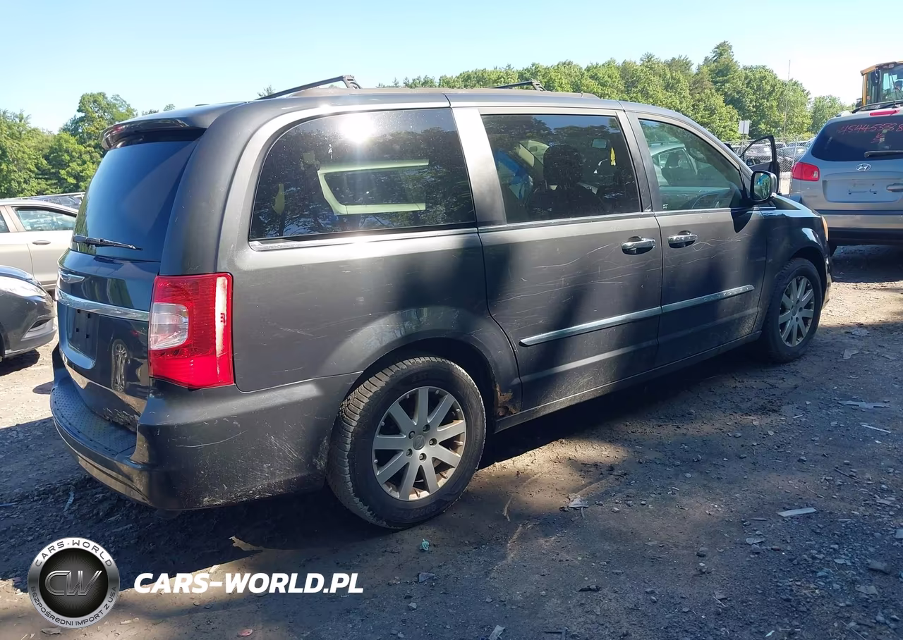 2012 Chrysler Town & Country Touring-L VIN:2C4RC1CG9CR250487 - 4