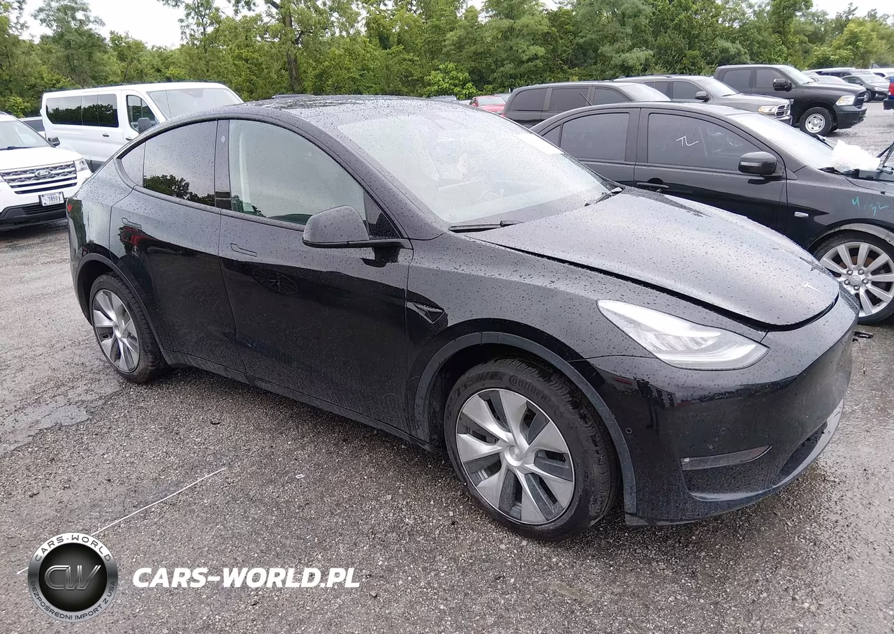 2021 Tesla Model Y Long Range Dual Motor All-Wheel Drive