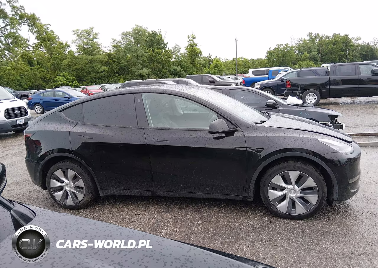 2021 Tesla Model Y Long Range Dual Motor All-Wheel Drive VIN:5YJYGDEE0MF153236 - 13