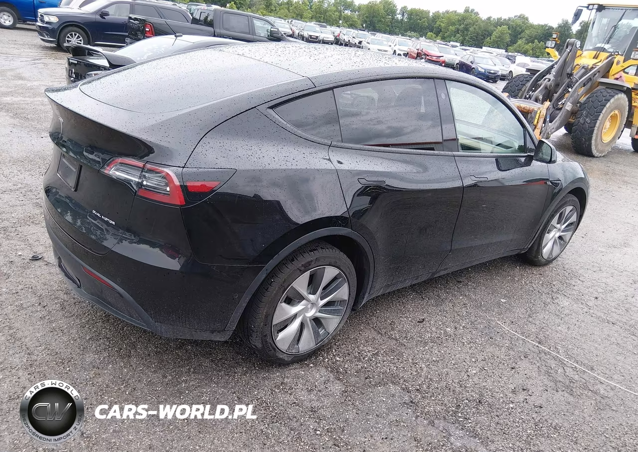 2021 Tesla Model Y Long Range Dual Motor All-Wheel Drive VIN:5YJYGDEE0MF153236 - 4