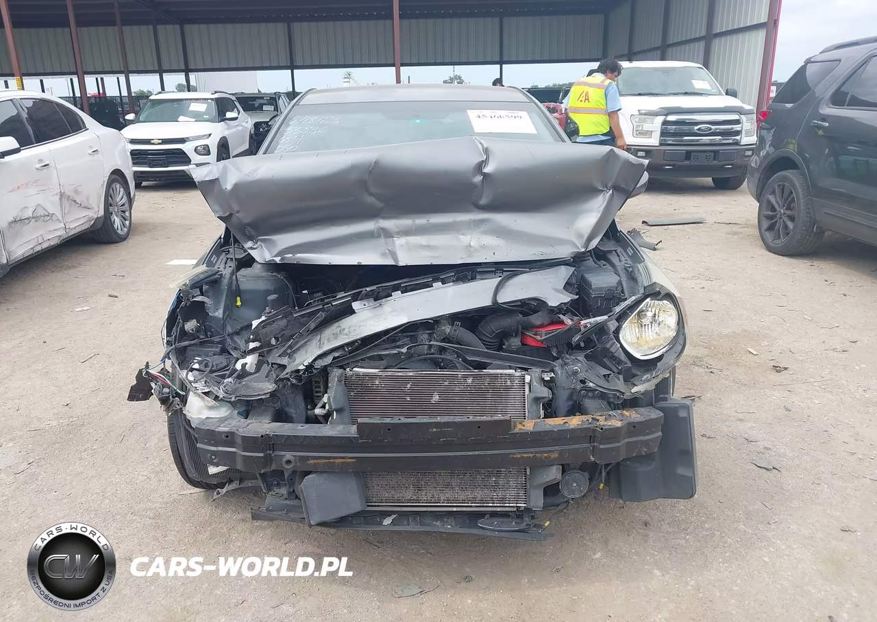 2014 Hyundai Accent Gls VIN:KMHCT4AE1EU636931 - 13