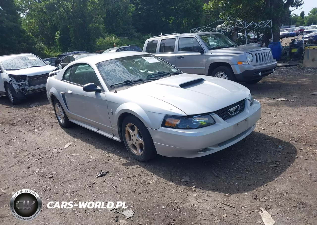 2003 Ford Mustang