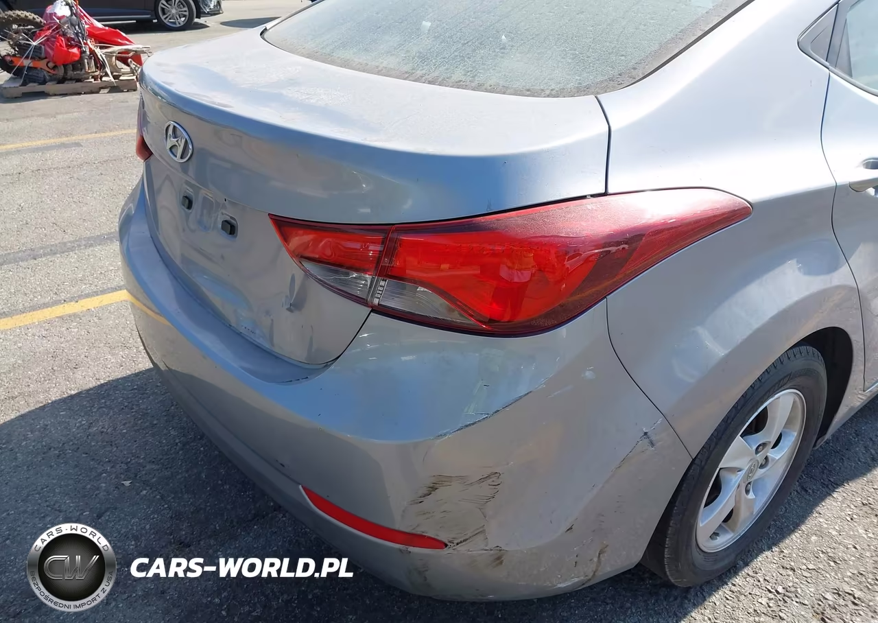 2015 Hyundai Elantra Se VIN:5NPDH4AE4FH624407 - 16
