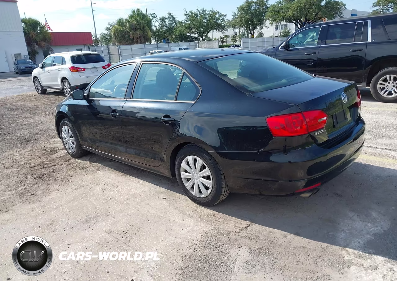 2014 Volkswagen Jetta 2.0L S VIN:3VW1K7AJ1EM372544 - 3