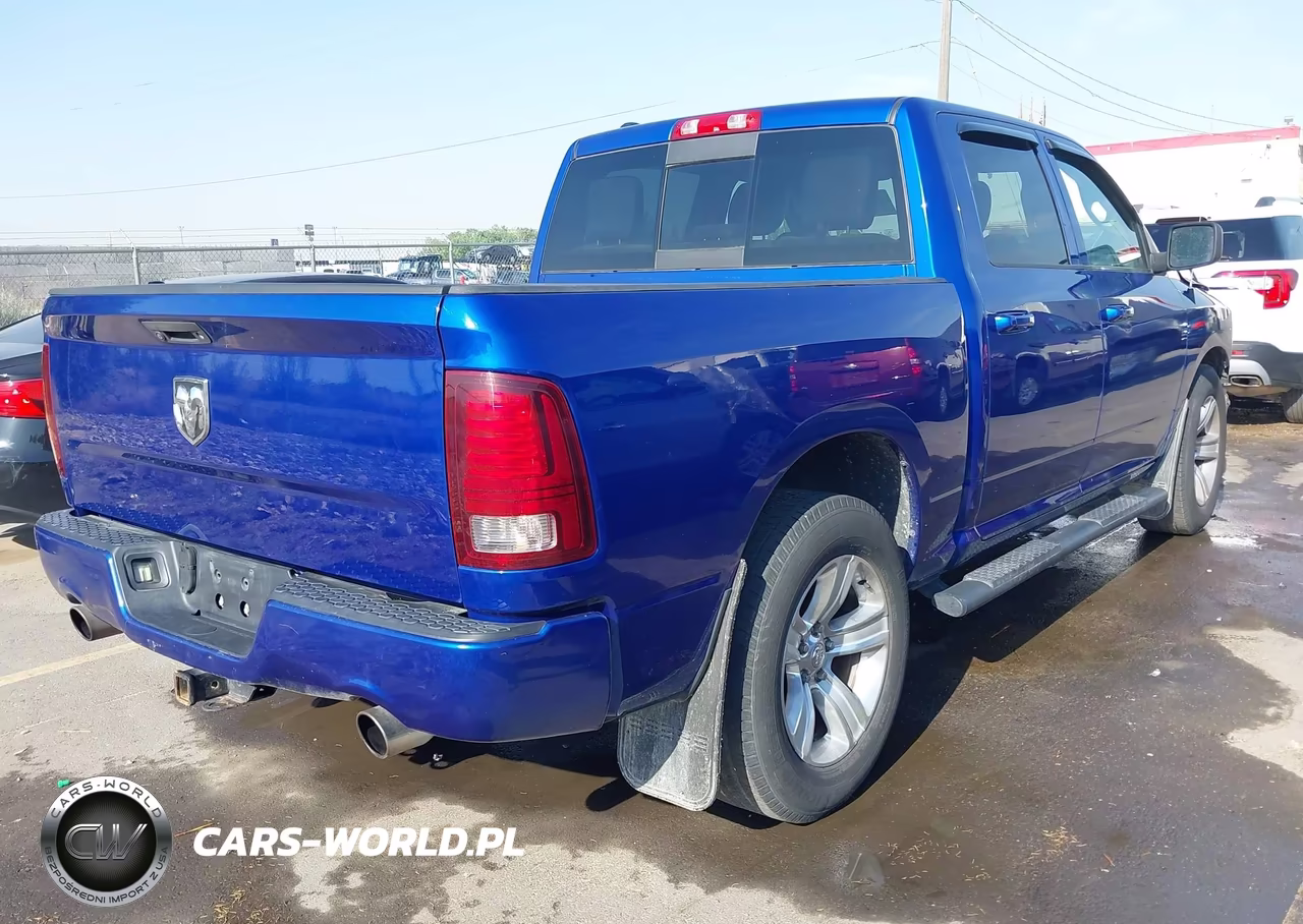 2015 Ram 1500 Sport VIN:1C6RR7MT5FS545139 - 4