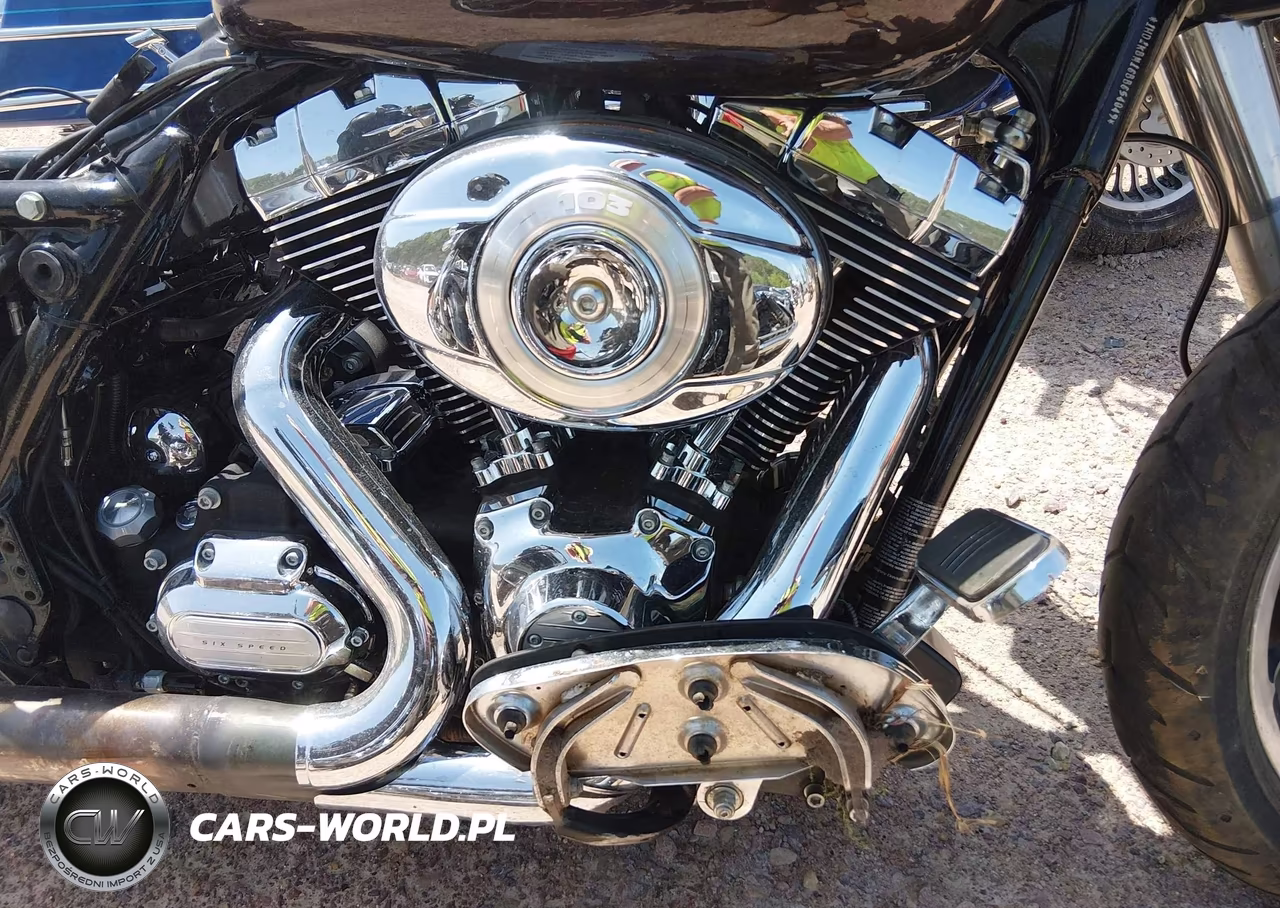 2011 Harley-Davidson Flhx VIN:1HD1KBM16BB654049 - 8