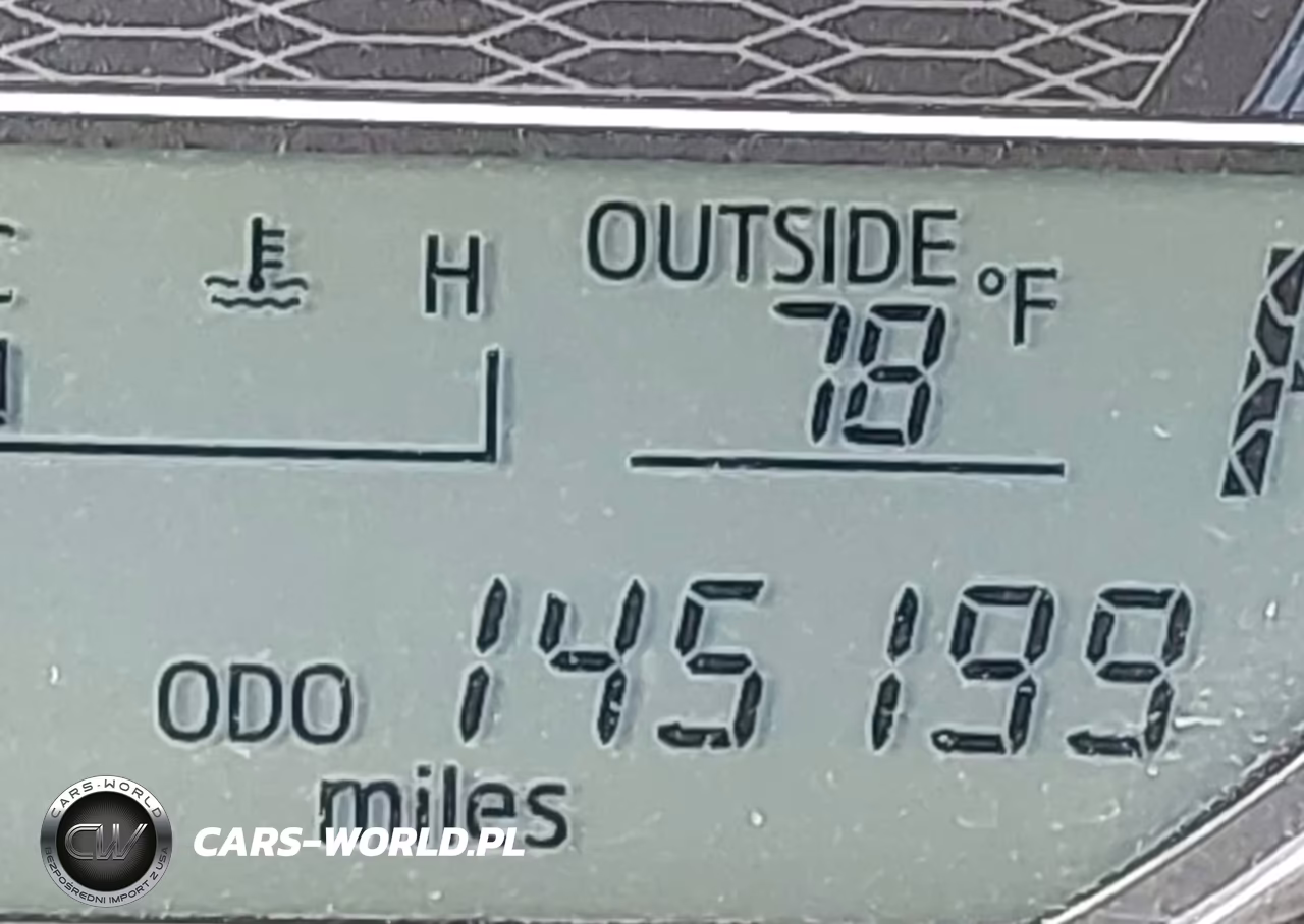 2015 Toyota Corolla Le Plus VIN:5YFBURHE7FP225497 - 15