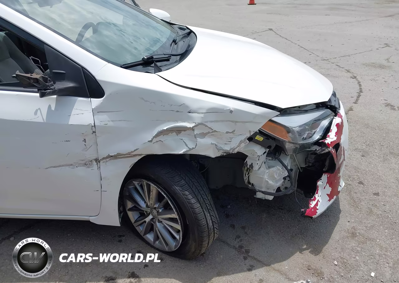 2015 Toyota Corolla Le Plus VIN:5YFBURHE7FP225497 - 6