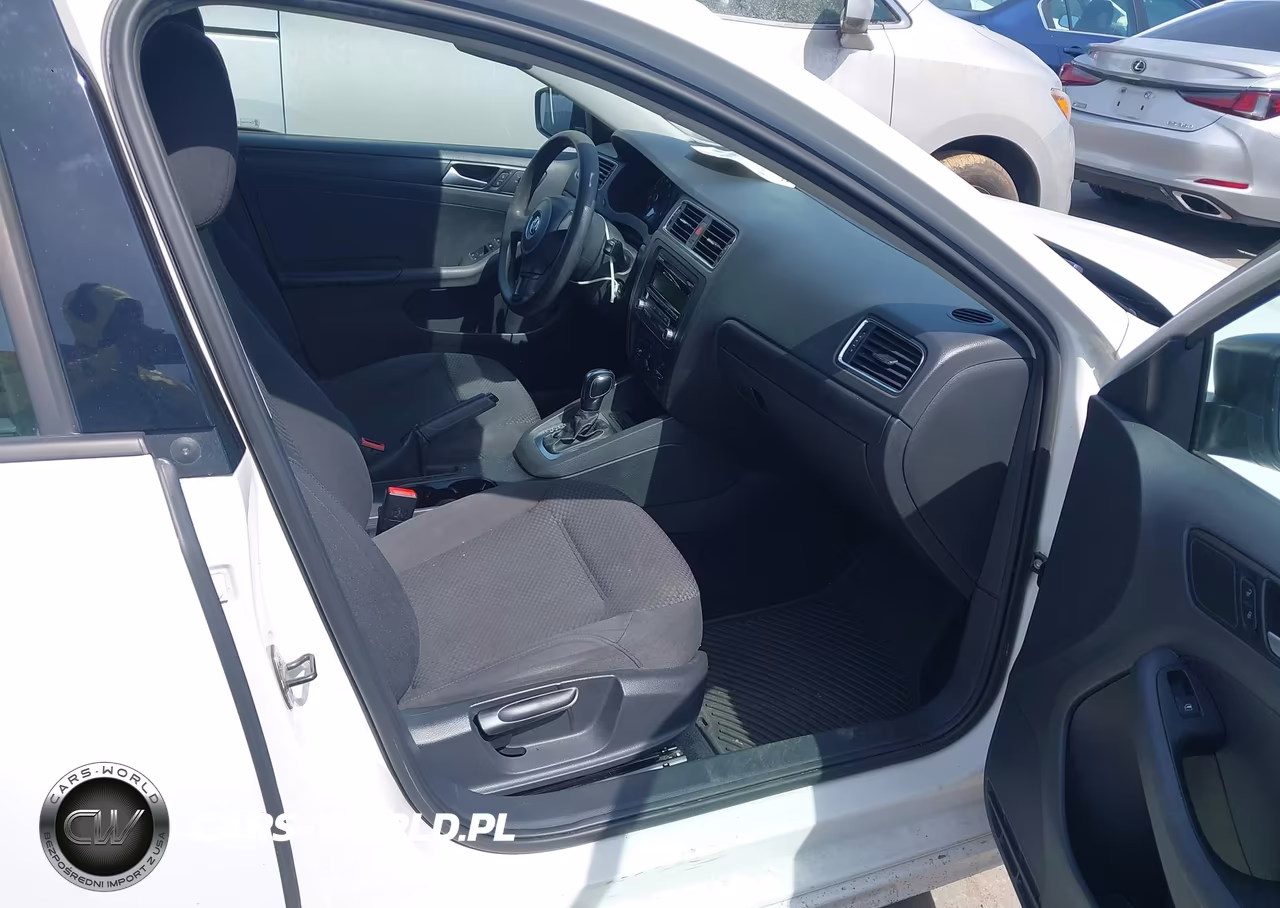 2014 Volkswagen Jetta 2.0L S VIN:3VW2K7AJ0EM216242 - 5