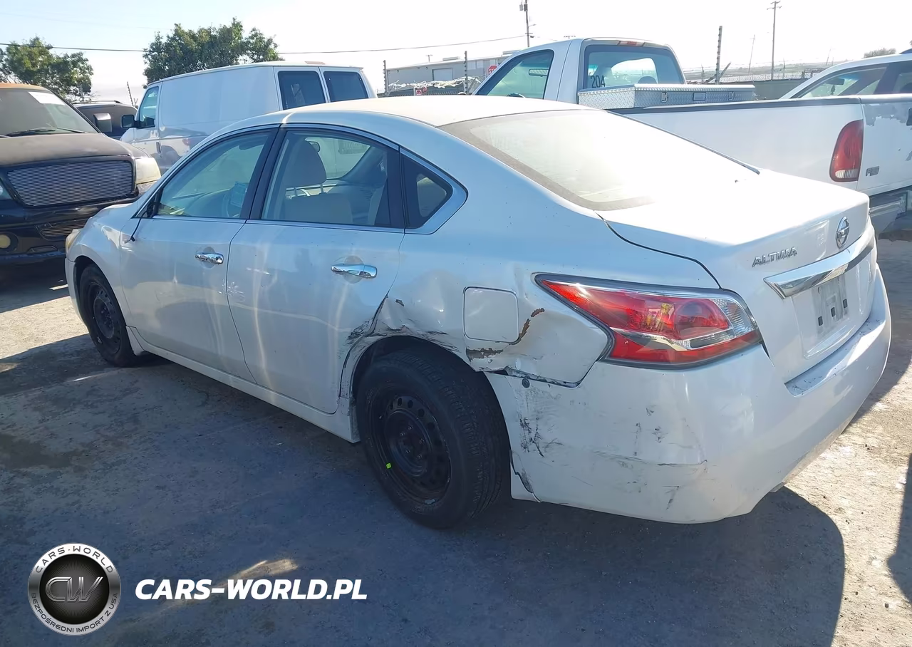 2015 Nissan Altima 2.5 S VIN:1N4AL3AP1FC235402 - 6