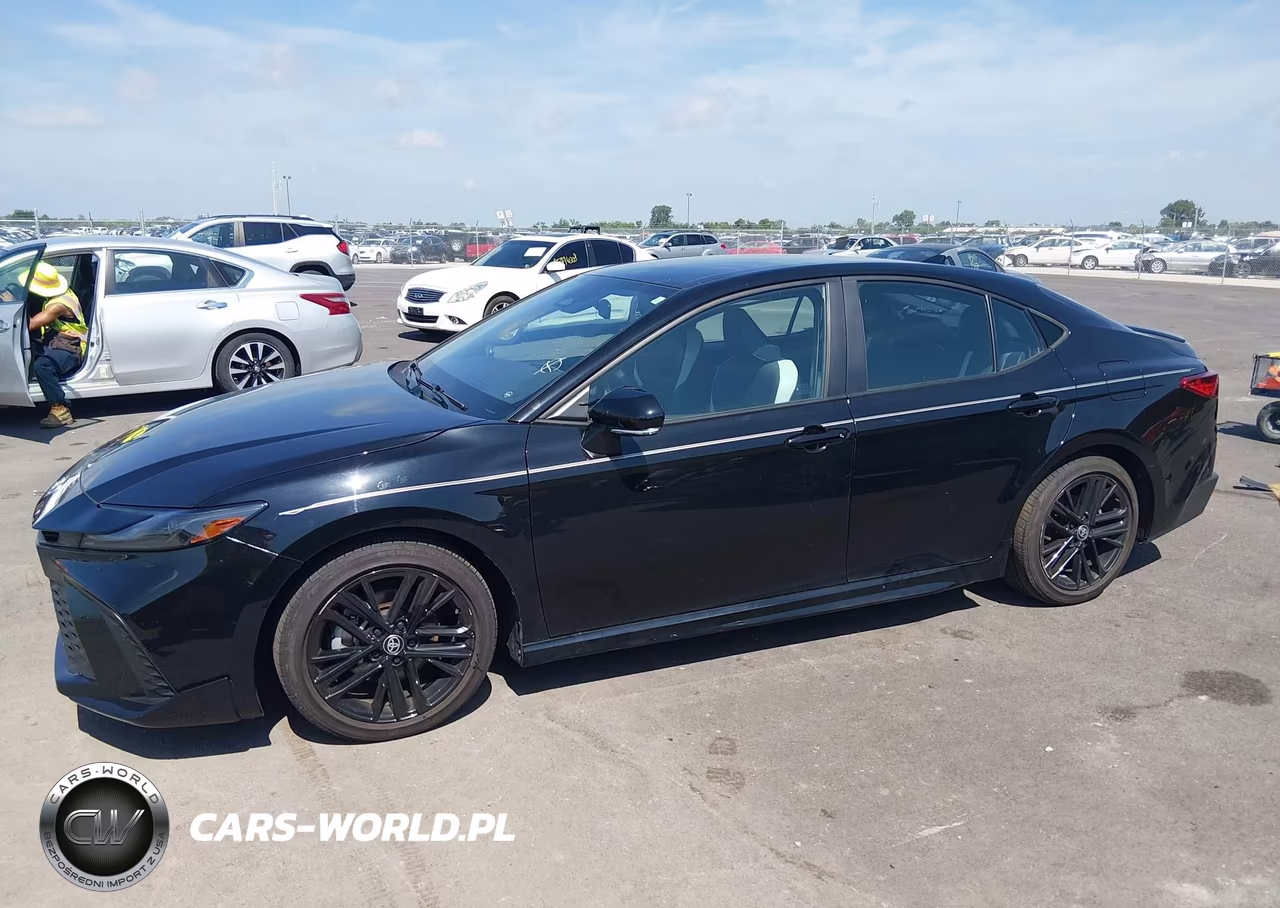 2025 Toyota Camry Xse VIN:4T1DAACK2SU061522 - 6