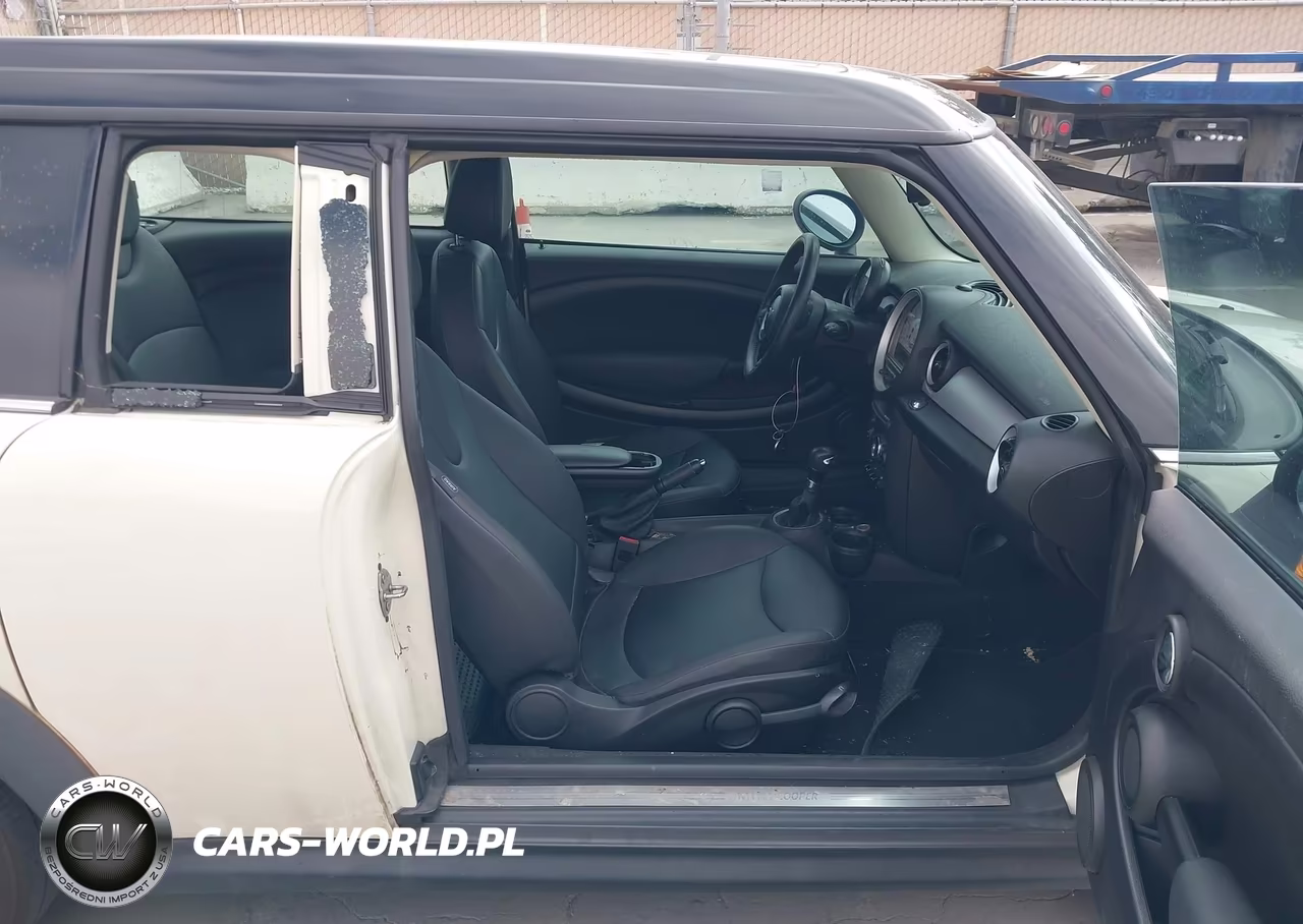 2013 Mini Clubman Cooper VIN:WMWZF3C54DT491284 - 5