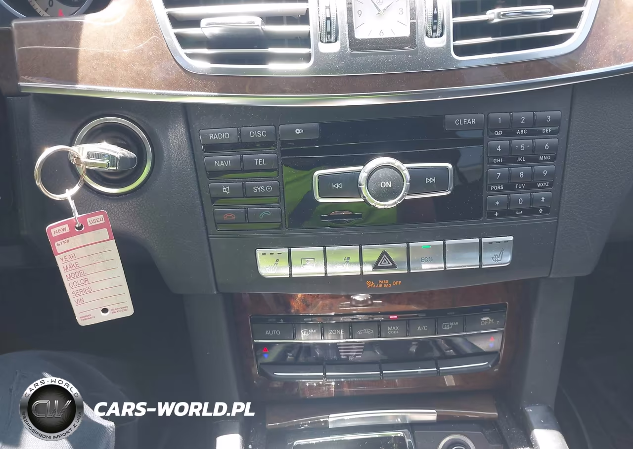 2014 Mercedes-Benz E 350 VIN:WDDHF5KBXEA909402 - 11