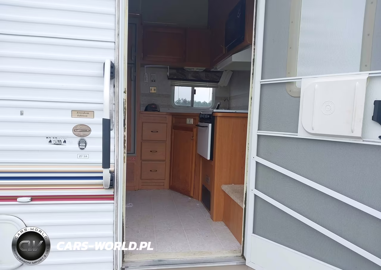 2002 Fleetwood Terry Freedom 275A 5Th Whl Travel Trailer VIN:1EA5A272622963663 - 5