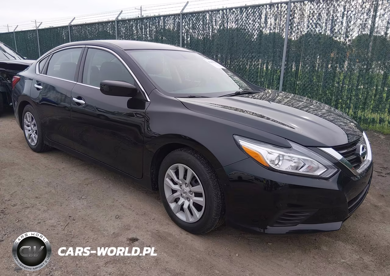 2017 Nissan Altima 2.5 S – zdjęcie 1 z 12