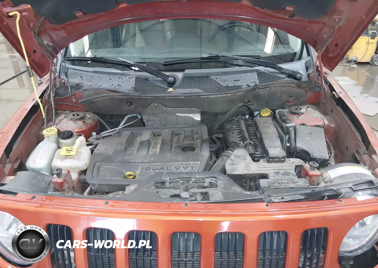 2010 Jeep Patriot Limited VIN:1J4NF4GB2AD539162 - 10