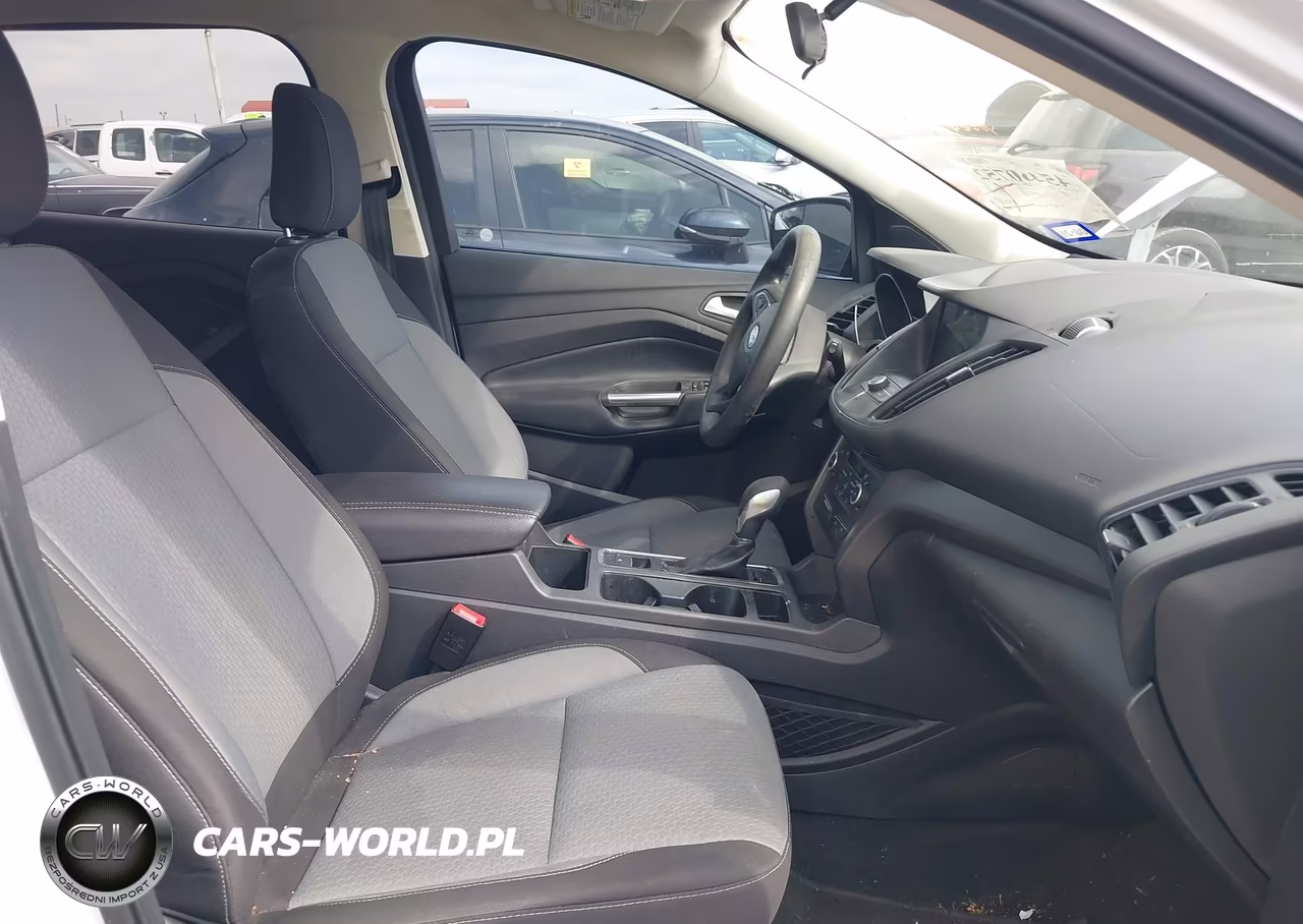 2019 Ford Escape Se VIN:1FMCU0GD3KUA04755 - 5