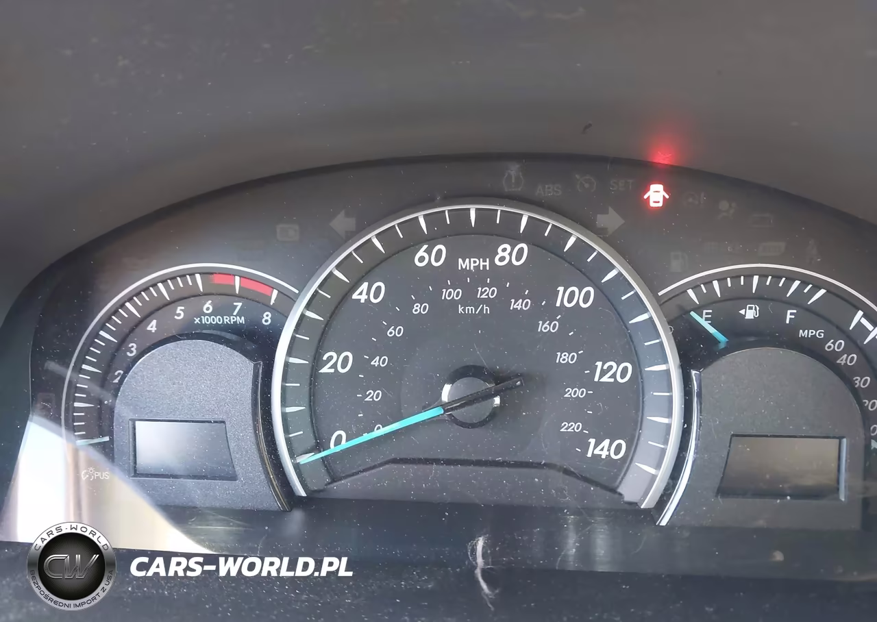 2014 Toyota Camry Le VIN:4T4BF1FK2ER351659 - 14