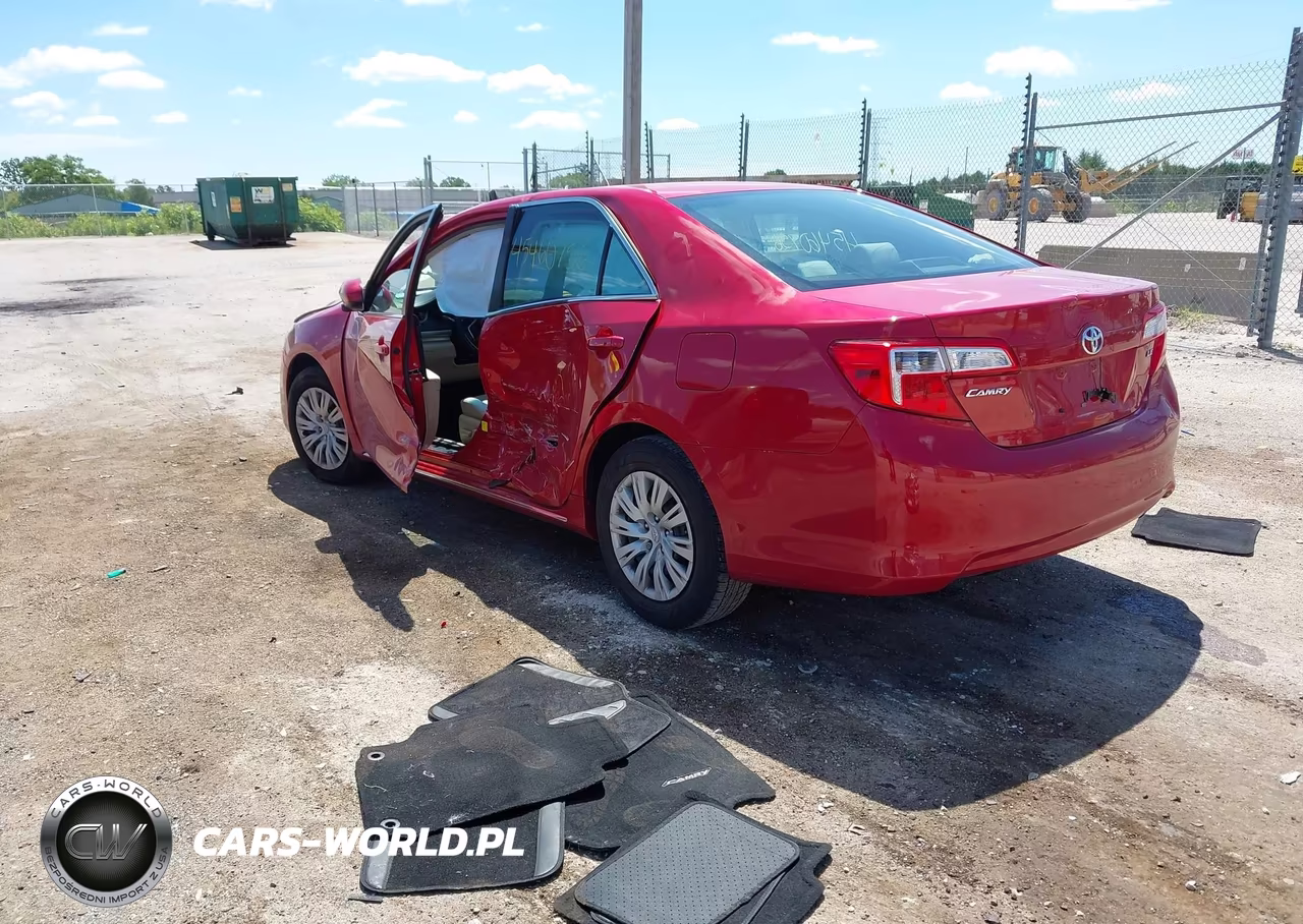 2014 Toyota Camry Le VIN:4T4BF1FK2ER351659 - 3