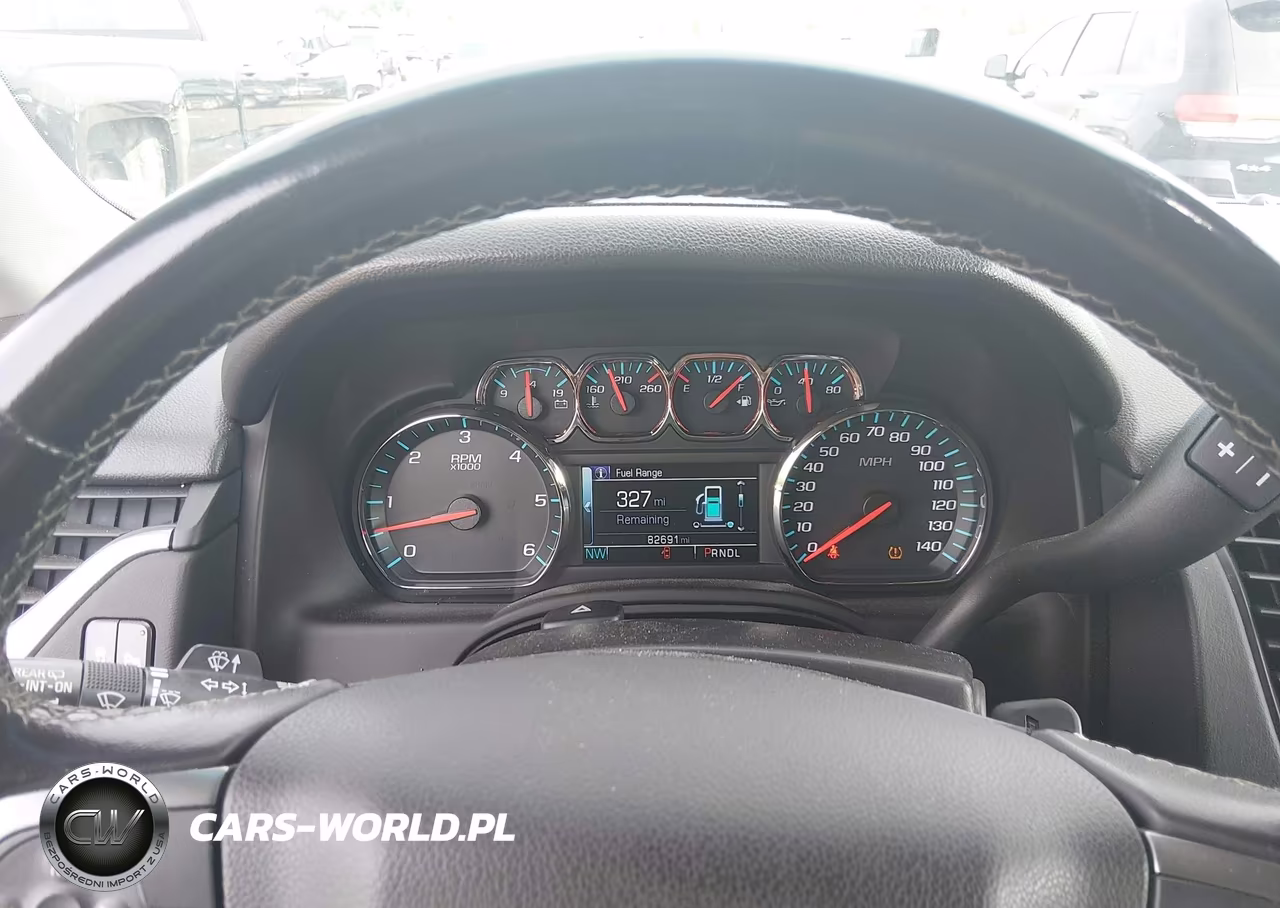 2018 Chevrolet Tahoe Ls VIN:1GNSKAEC8JR335734 - 7