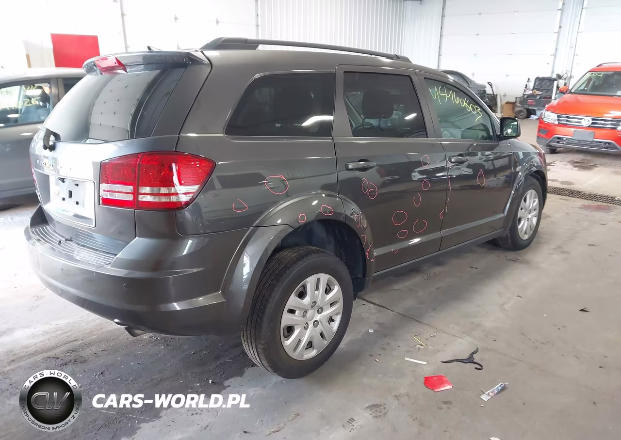 2020 Dodge Journey Se Value VIN:3C4PDCAB3LT260677 - 4