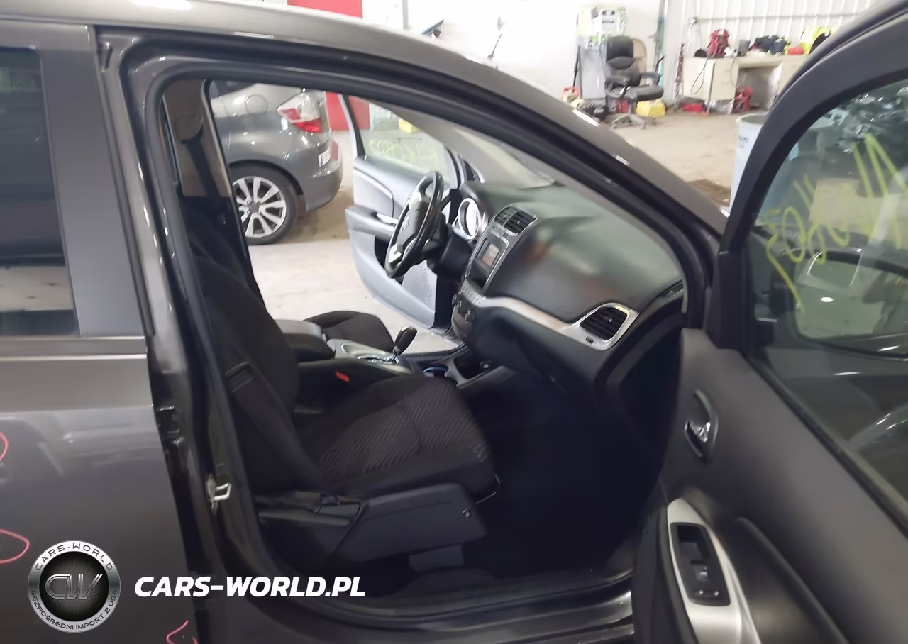 2020 Dodge Journey Se Value VIN:3C4PDCAB3LT260677 - 5