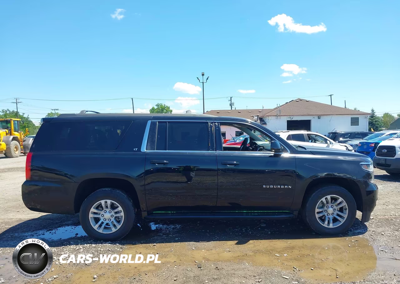 2015 Chevrolet Suburban Lt VIN:1GNSKJKC1FR120773 - 13