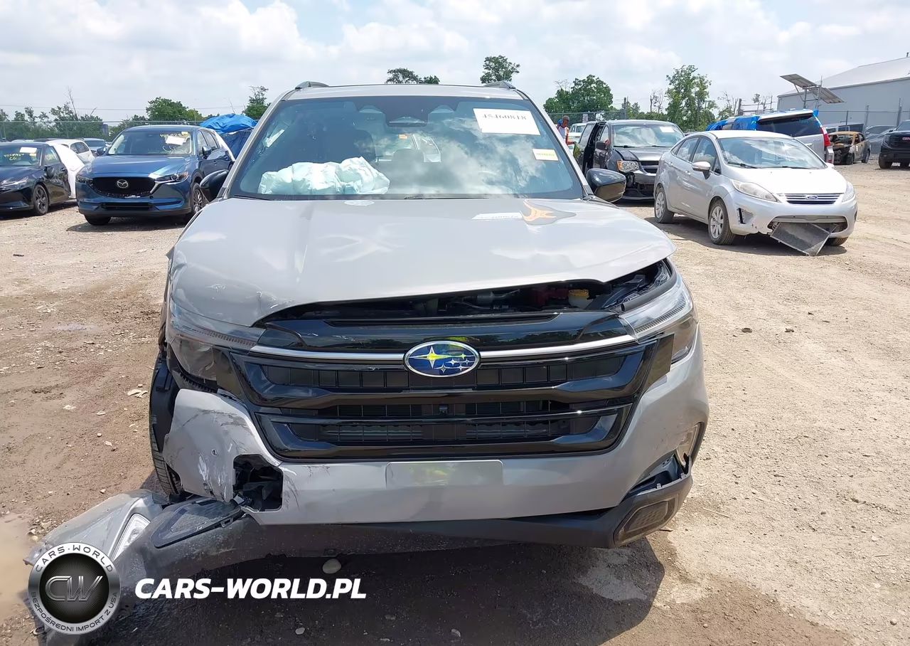 2025 Subaru Forester Touring VIN:JF2SLDTC3SH588396 - 6